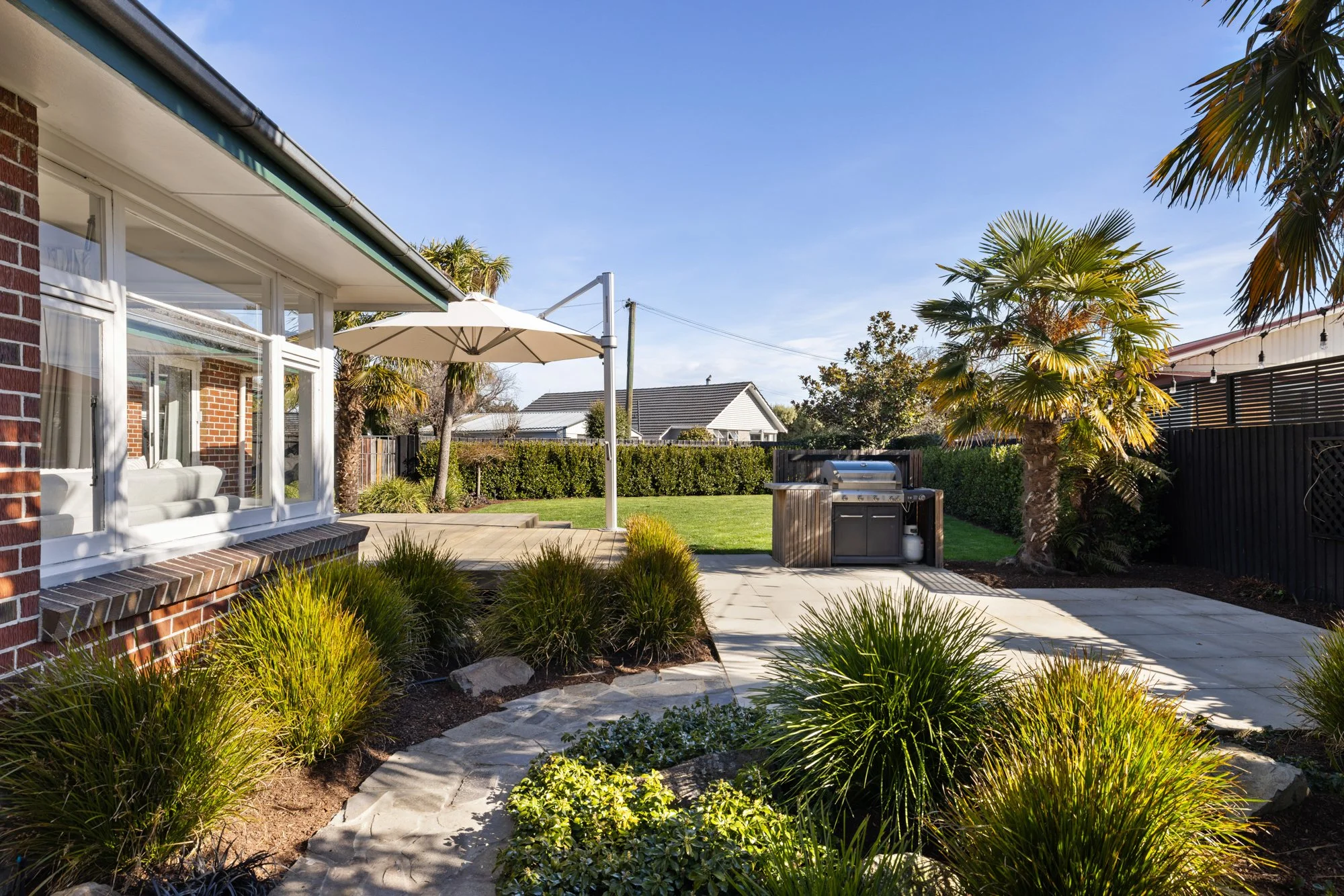 27 Barclay Place Burwood - Shane Langman Hackthorne-5.jpg