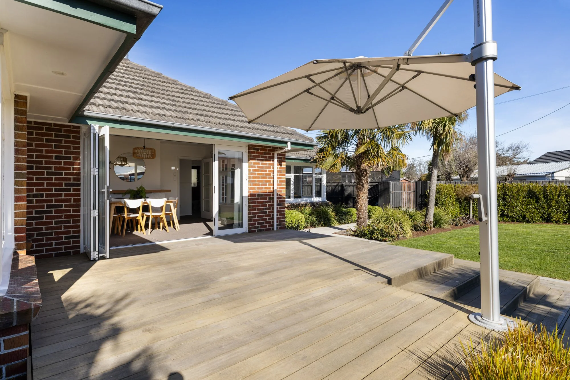 27 Barclay Place Burwood - Shane Langman Hackthorne-4.jpg