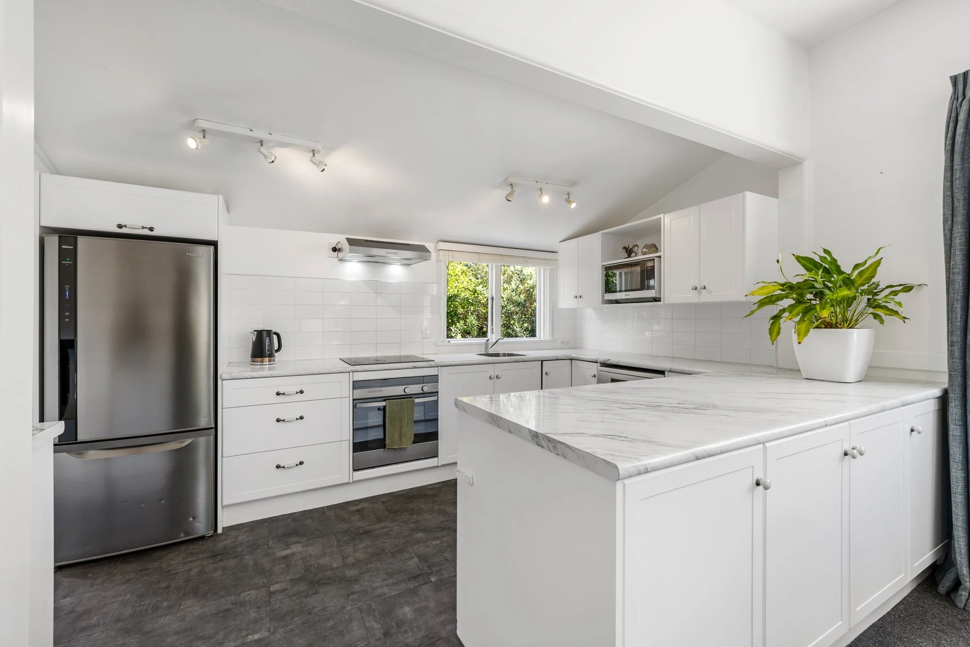 176A Cashmere Road Hoon Hay - Shane Langman Hackthorne-08.jpg