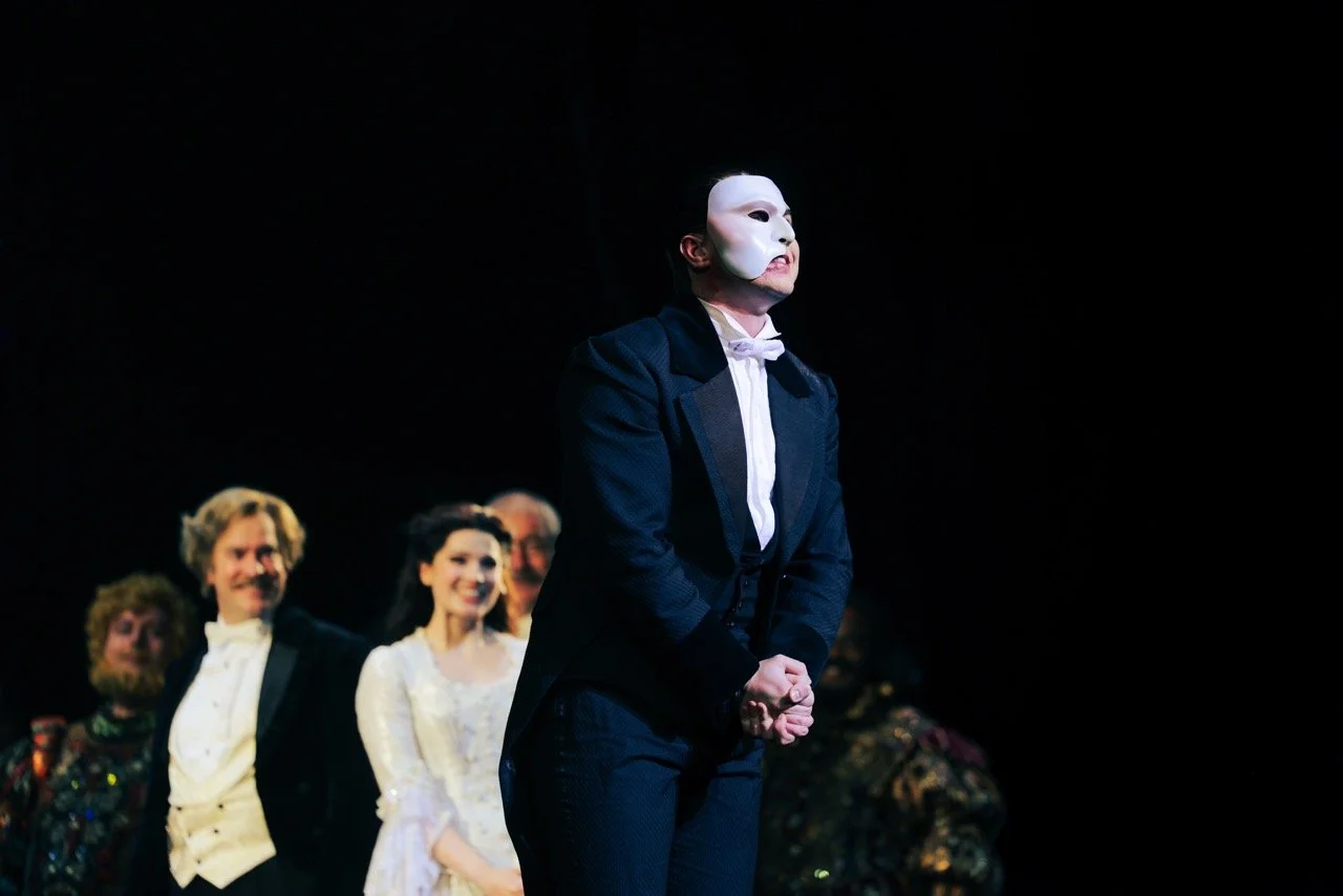 Phantom-8829 Large.jpeg