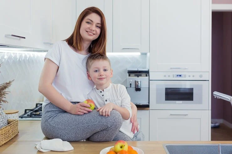 A Complete Guide to Hiring a Domestic Nanny in Dubai