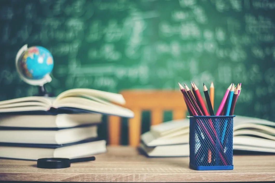 What Should You Know Before Consulting an Education Advisor in Dubai About Overseas Education?