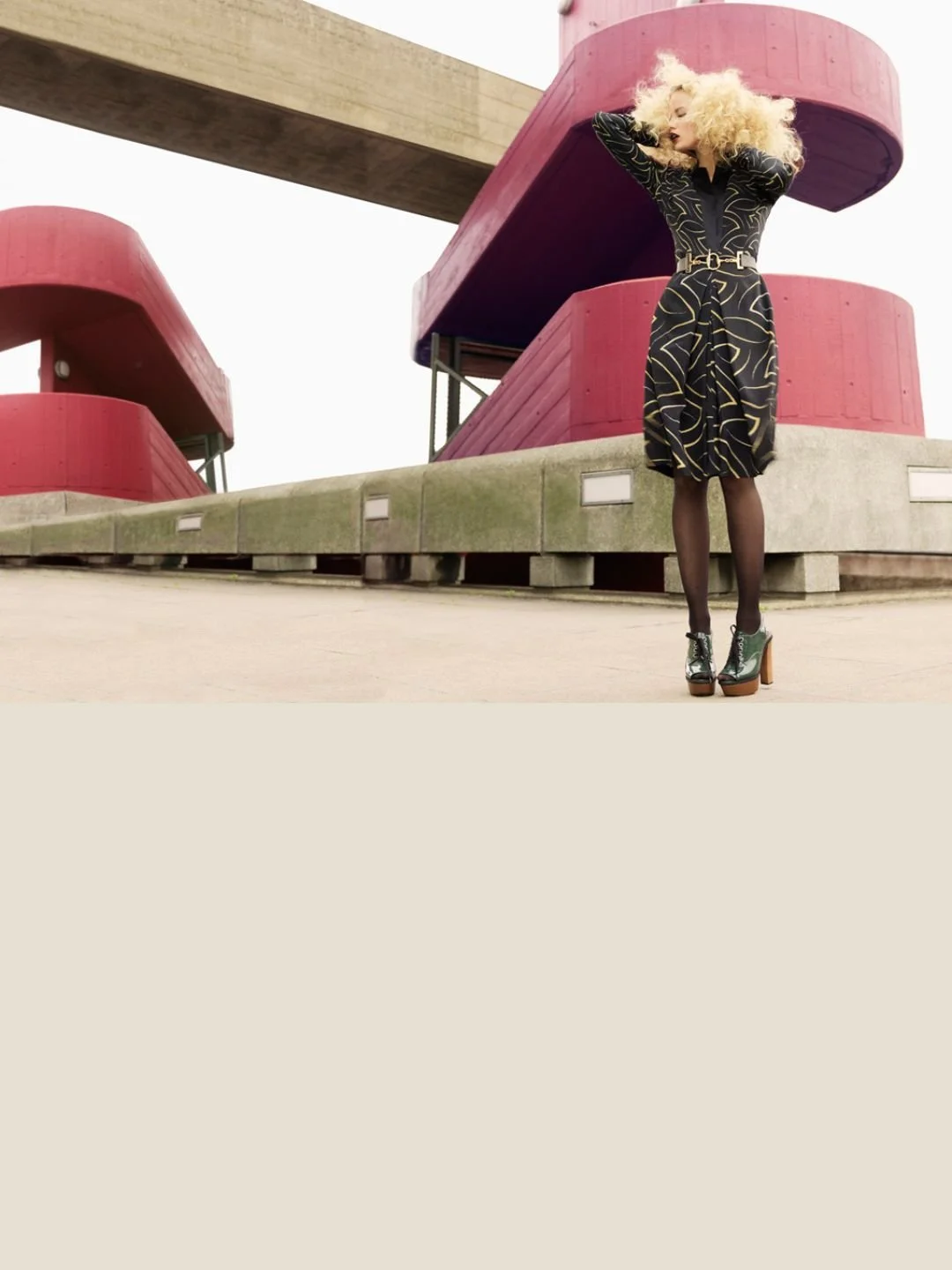 To breathe, a photograph by Carlos Lumiere, a study of stillness, set within a Brutalist environment on the London South Bank.