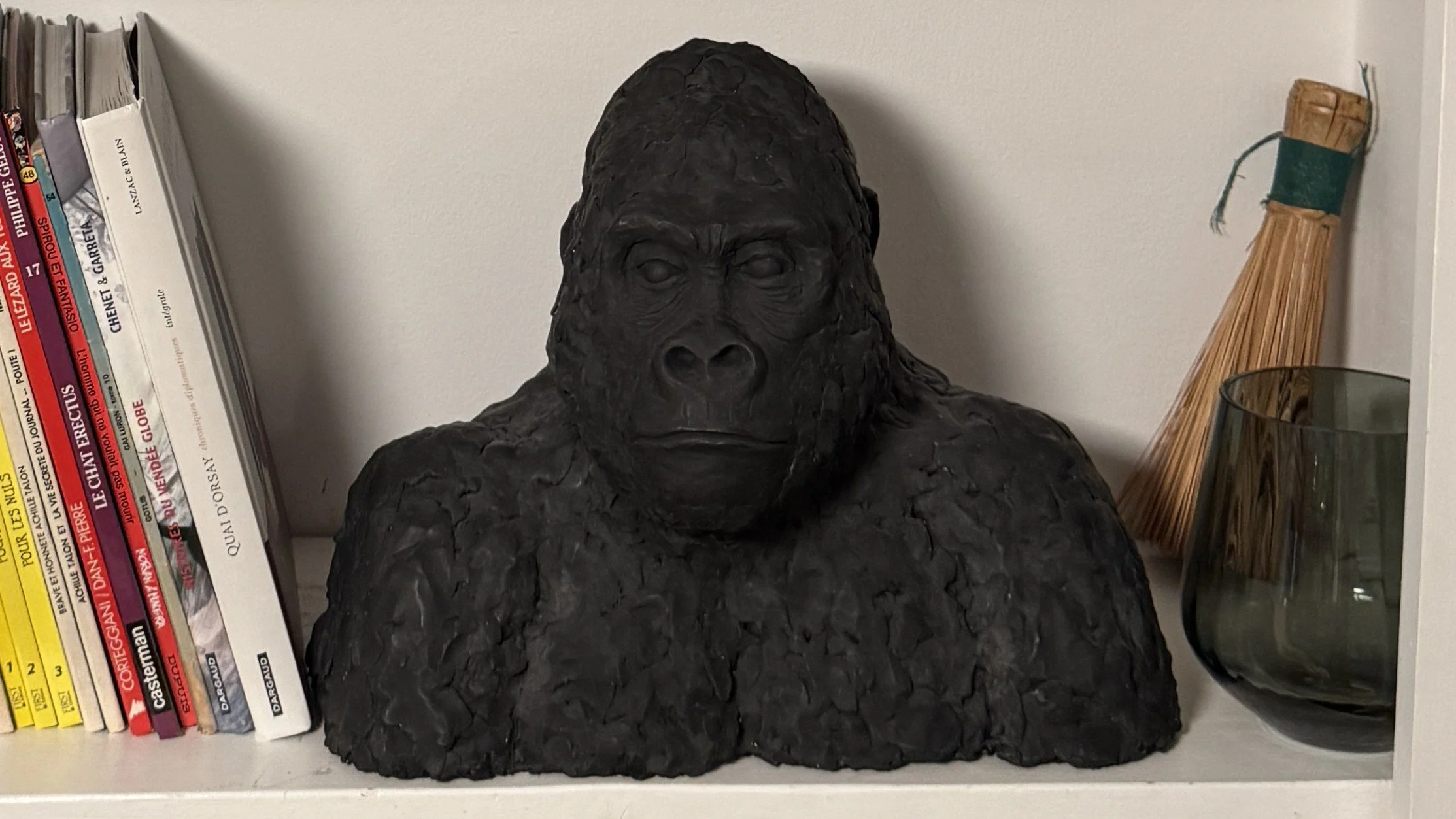 Gorilla bust by Artist and Sculptor Julien Hipeau