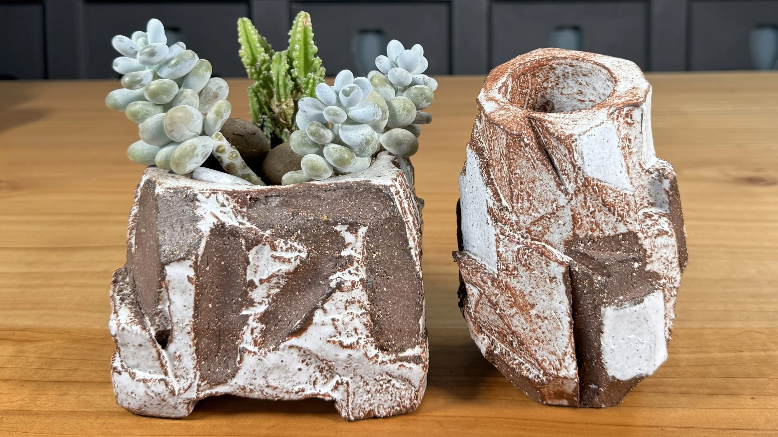 Kurnuki pots by ceramic Artist Nupur Narain  DeTar