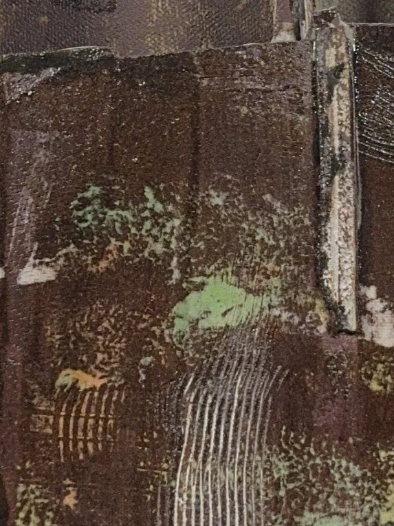 Close-up of Skyline 2, a red stoneware sculpture by Artist Cristina Lorenzet decorated with white and green slips