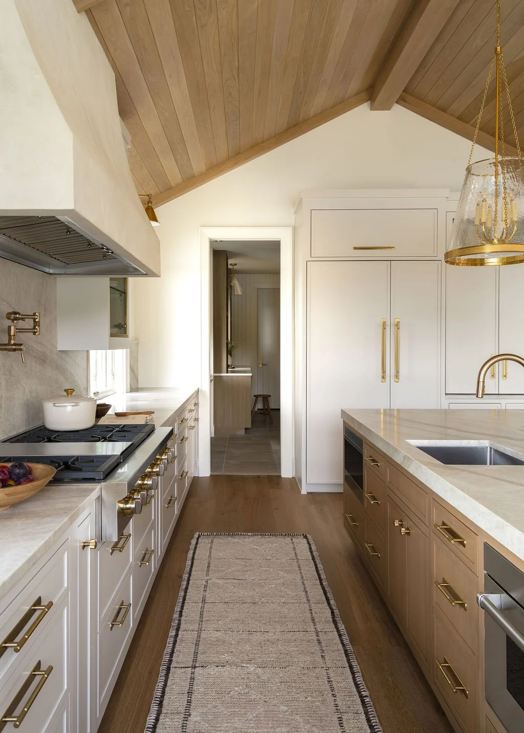 lake-oswego-lakeview-home-kitchen-integrated-refrigerator.jpg