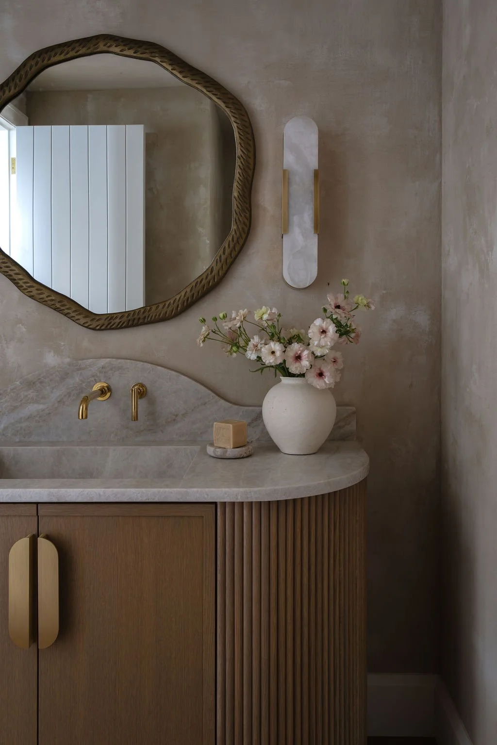 lake-oswego-lakeview-home-powder-room-plaster-walls.jpg