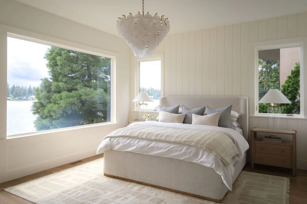 lake-oswego-lakeview-home-primary-bedroom-chandelier.jpg