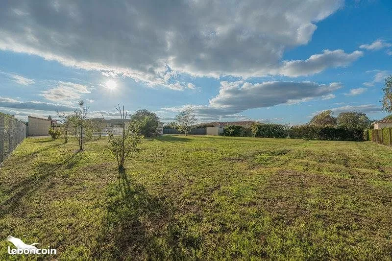 Terrain plaisance 730 m2 150 000 €