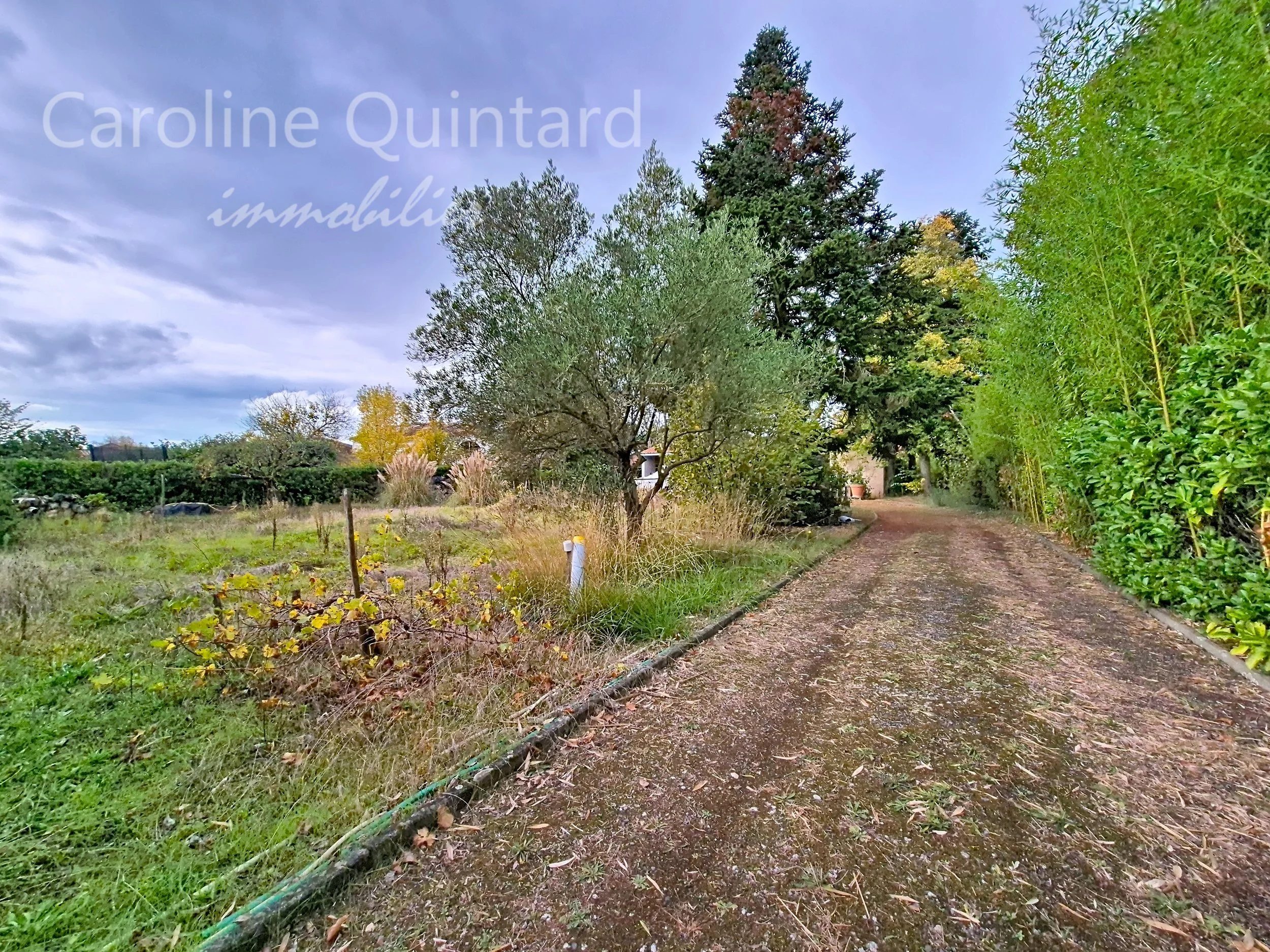 Terrain 1200 m2 tournefeuille   270 000 €