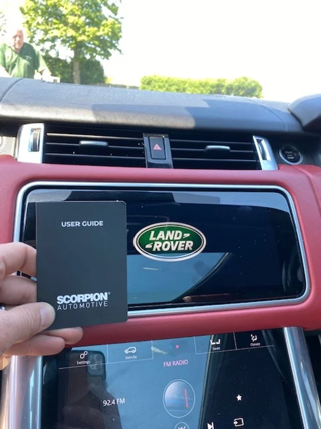 LAND DROVER.jpg