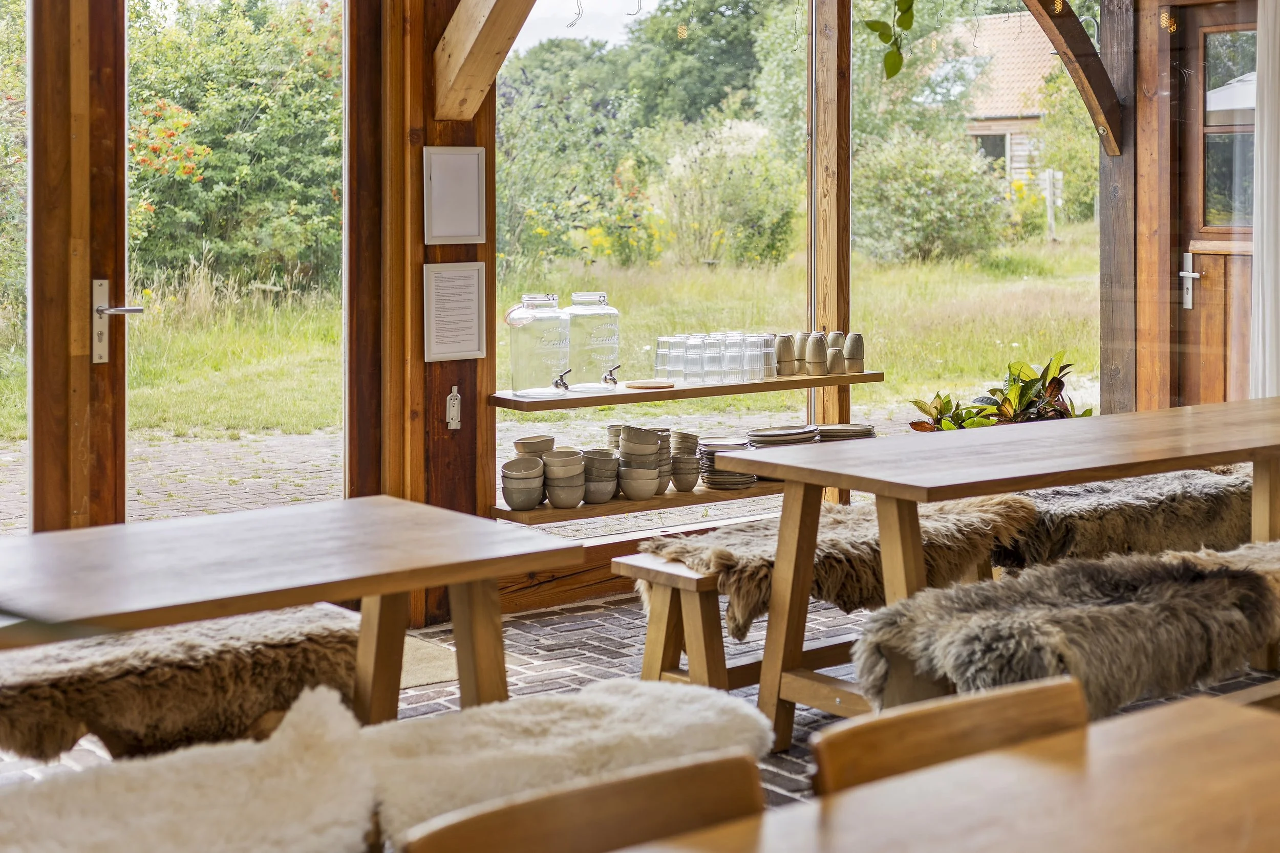 land van yemaya - dining hall.jpeg