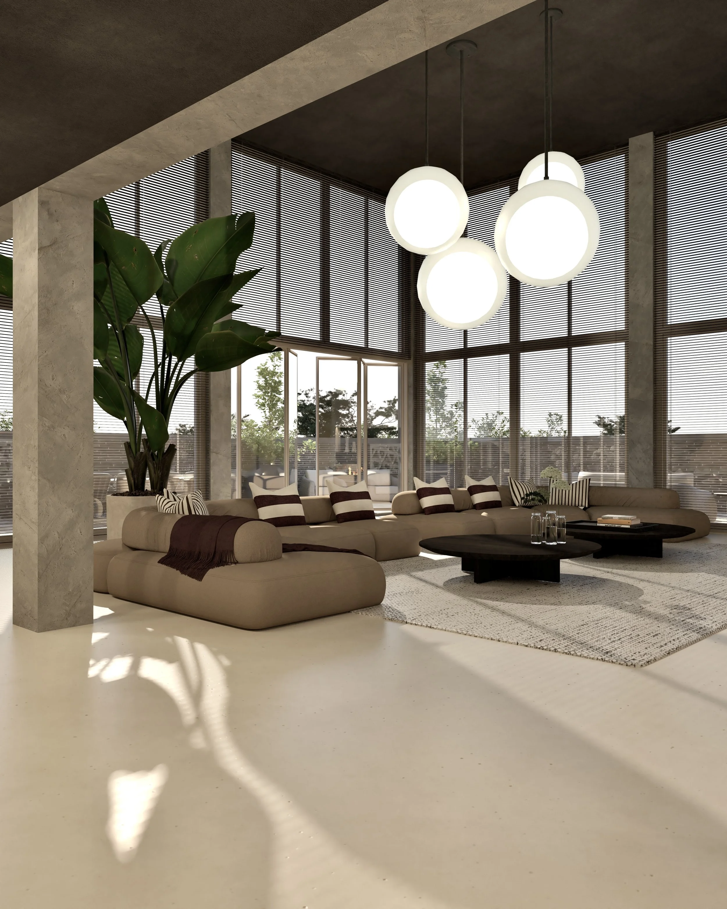 dubbelhoge woonkamer met grote ramen, lichte modulaire bank en minimalistisch luxe interieur