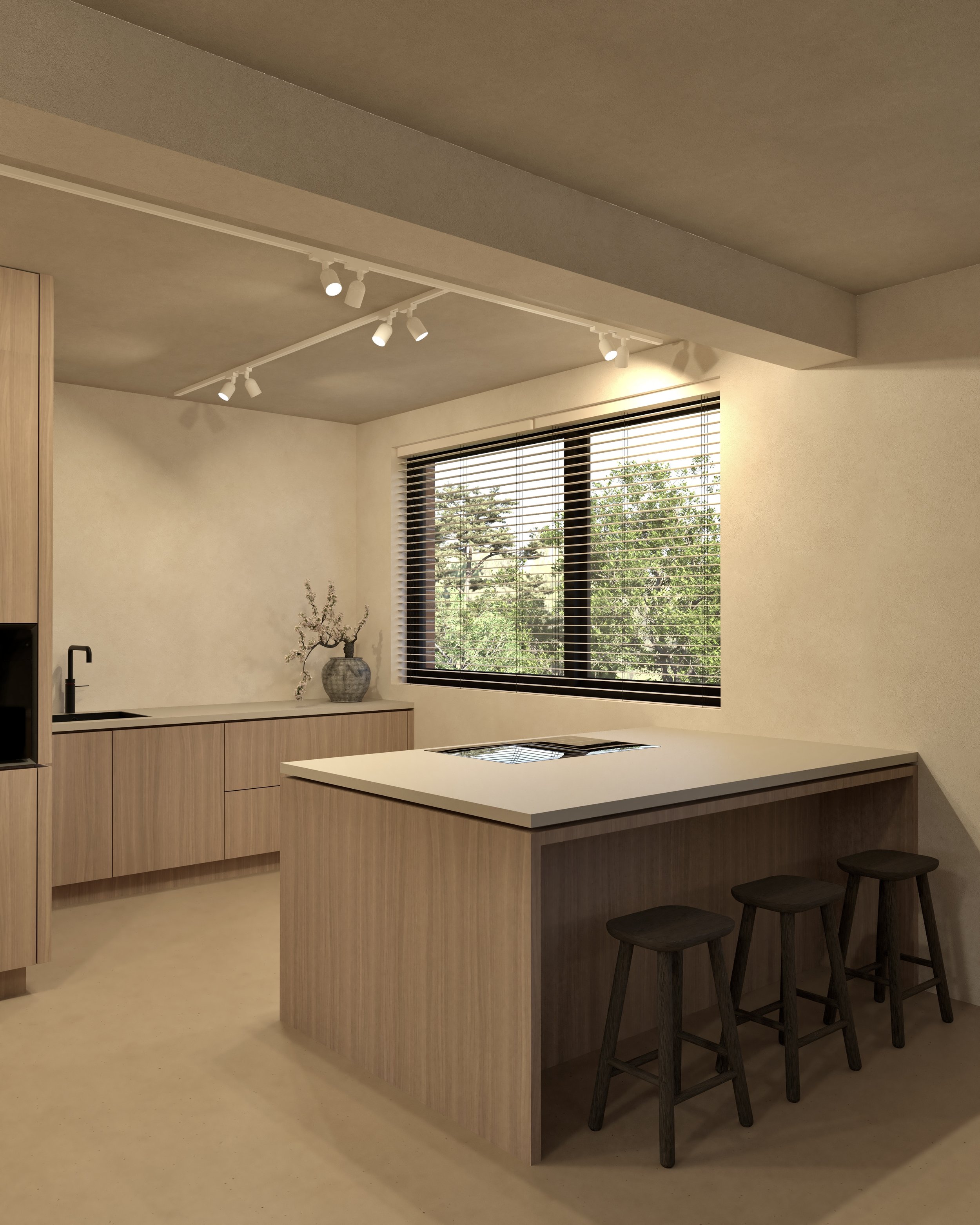 Moderne keuken met houten krukken, uitzicht op groen buiten, plafondverlichting en raam met raambekleding.