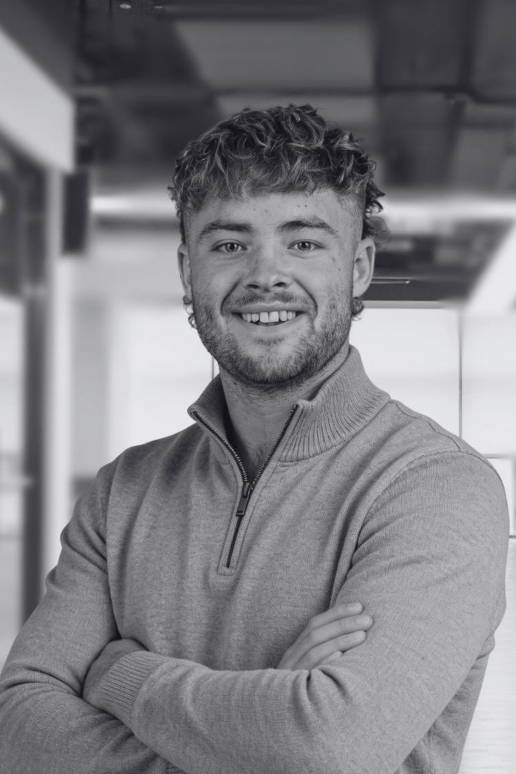 Thomas - Black and White