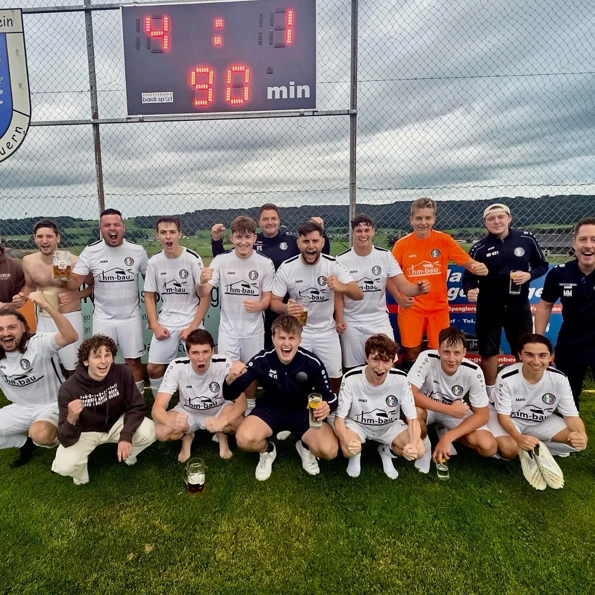 Wunderbarer 6-Punkte-Spieltag in Runde 4. Neben unserer Kampfmannschaft (3:1) gewinnt auch unsere Reserve ihr Meisterschaftsspiel (4:1). Well done, Jungs. 😎🥳⚽️
#SGPM