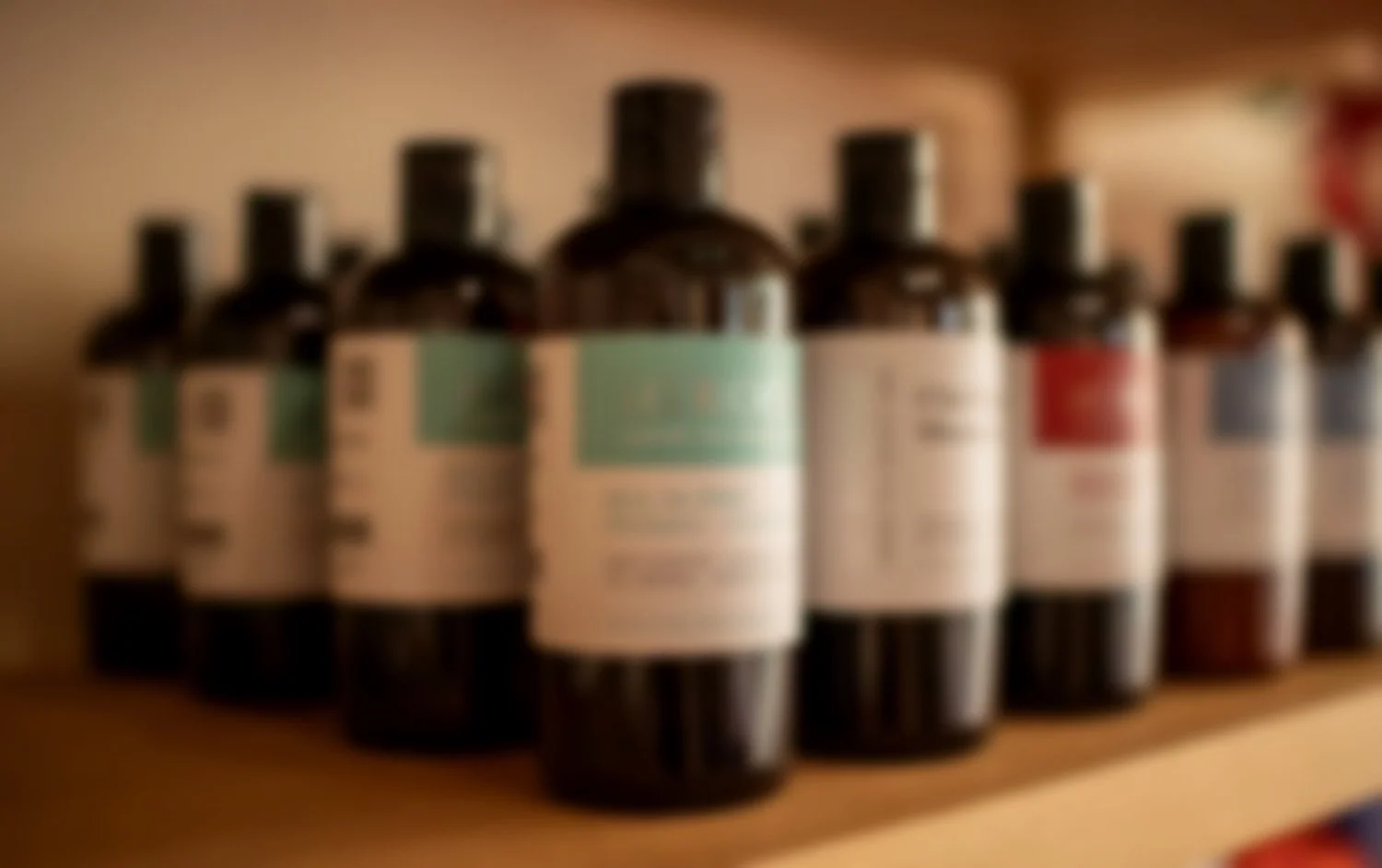 Hundeshampoo bei PAWS - Shop & Groom, einem Geschäft für Hundebedarf und Hundefriseur in Bad Kreuznach