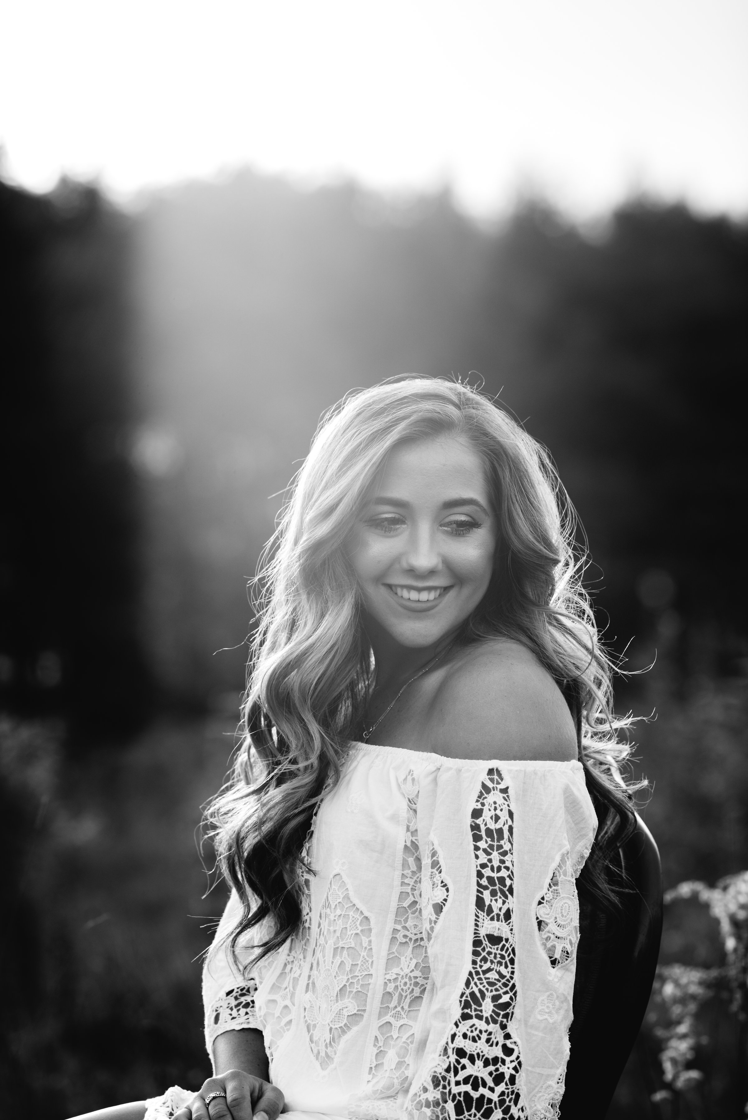 OliviaSenior-68.jpg