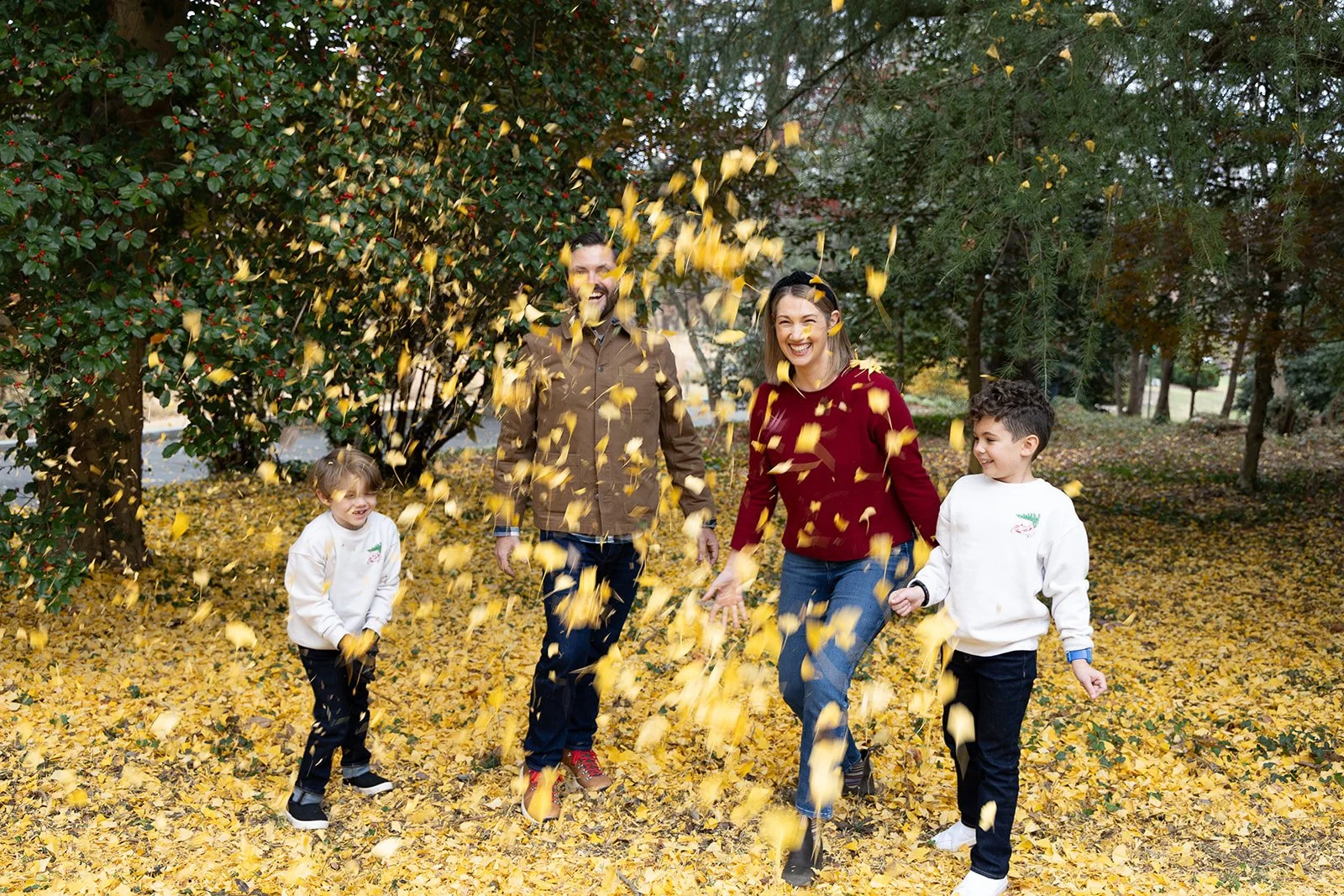 Holland Family_20251115_DFeehery_02678.jpg