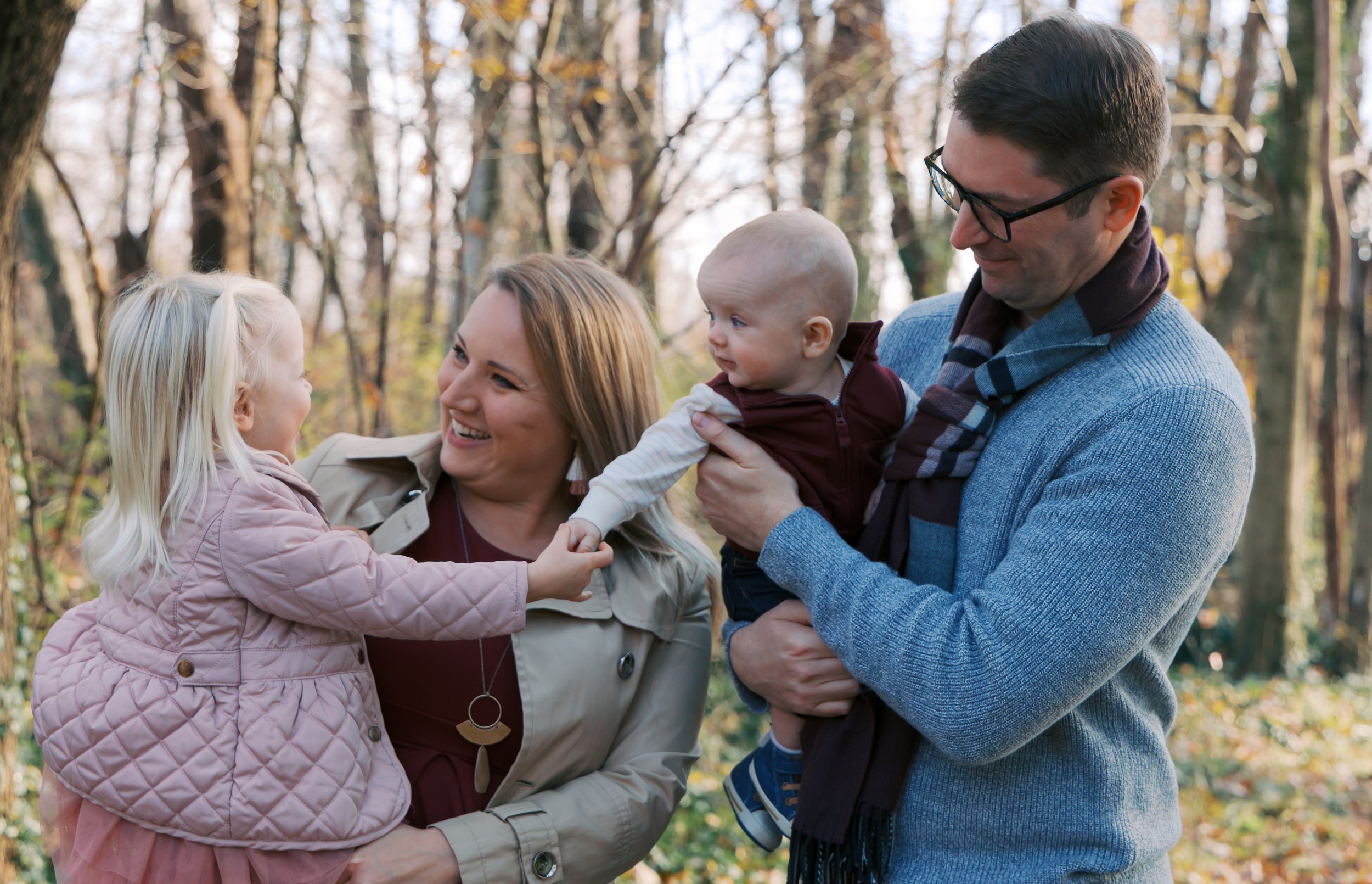 Schachtner Family_20251122_DFeehery_03280.jpg