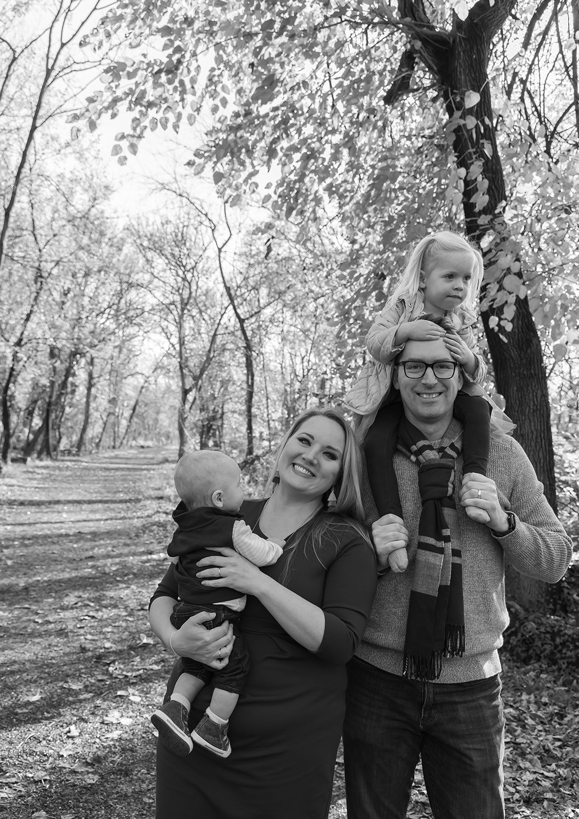 Schachtner Family_20251122_DFeehery_03466.jpg