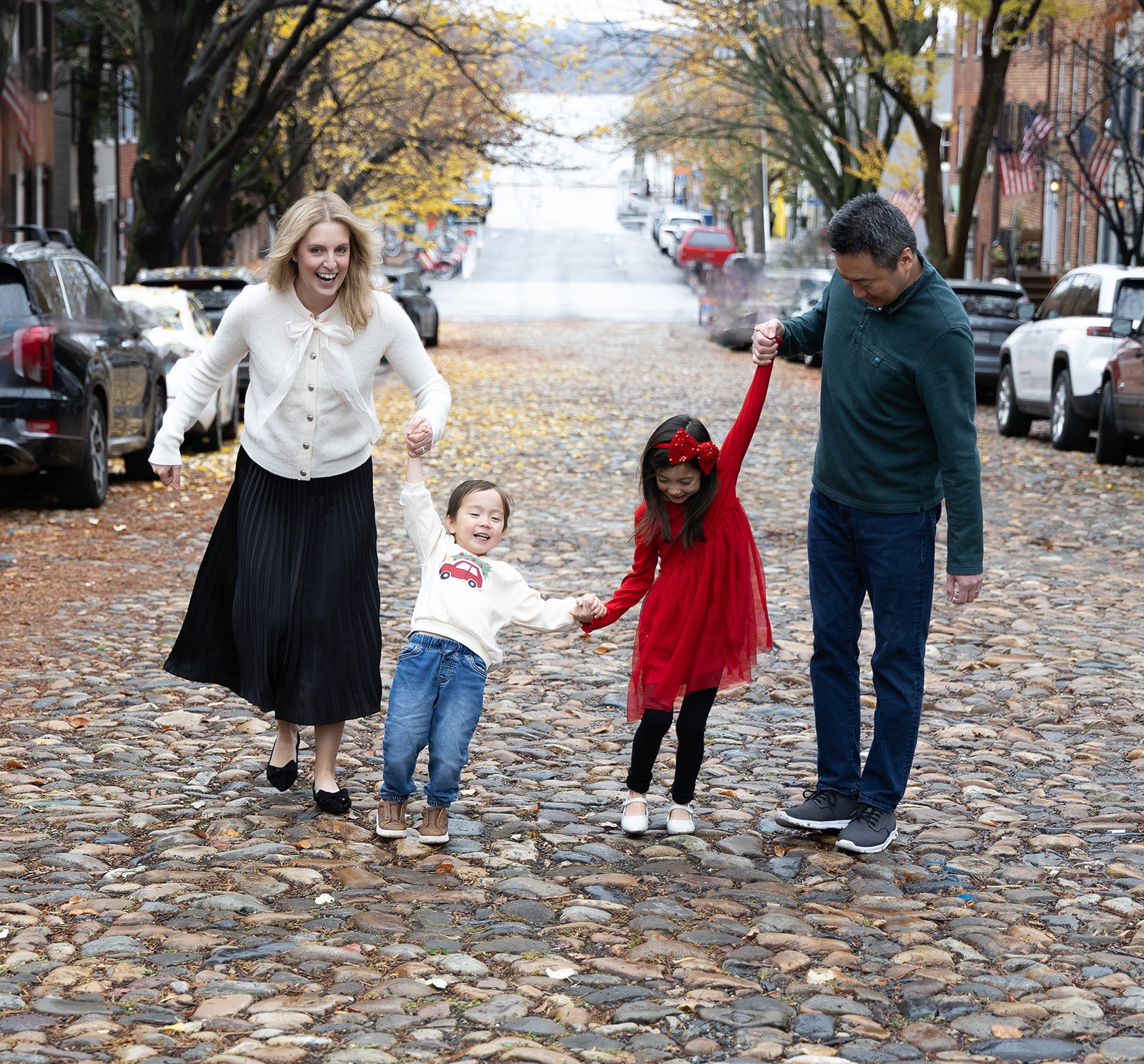 Herr Family_20251122_DFeehery_03021.jpg