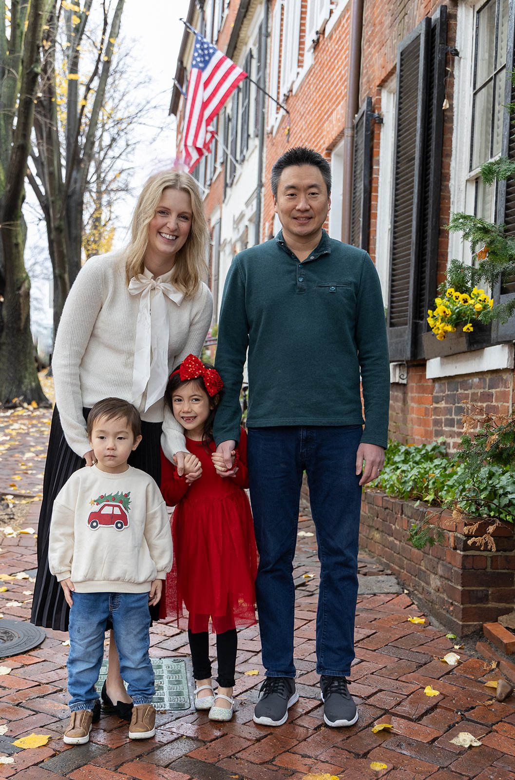 Herr Family_20251122_DFeehery_02885.jpg