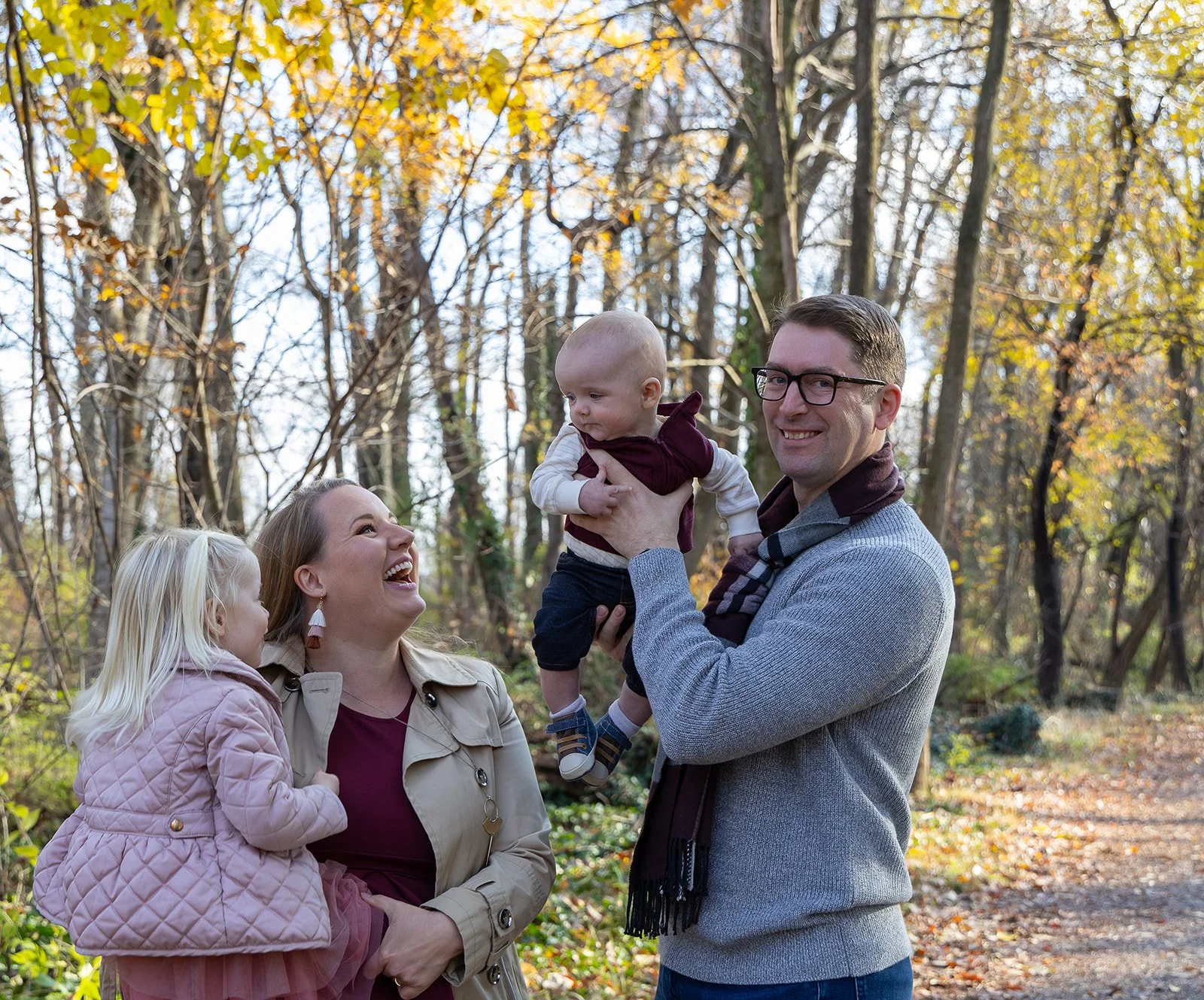 Schachtner Family_20251122_DFeehery_03294.jpg