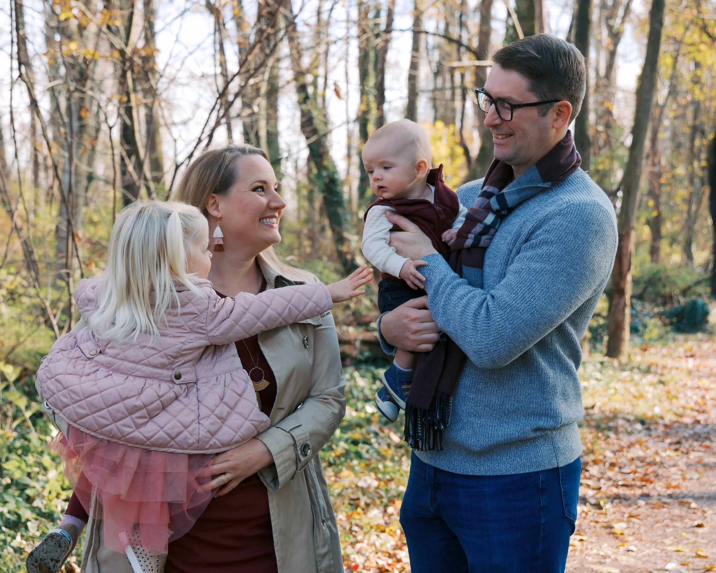 Schachtner Family_20251122_DFeehery_03273.jpg