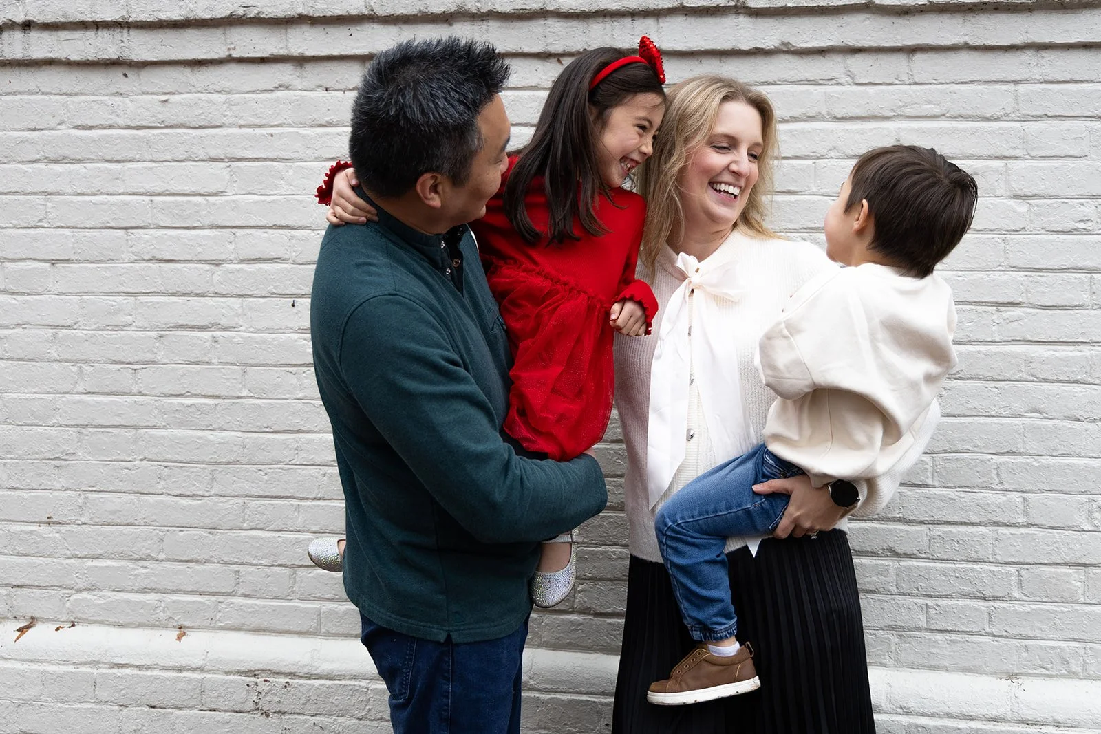 Herr Family_20251122_DFeehery_03131.jpg