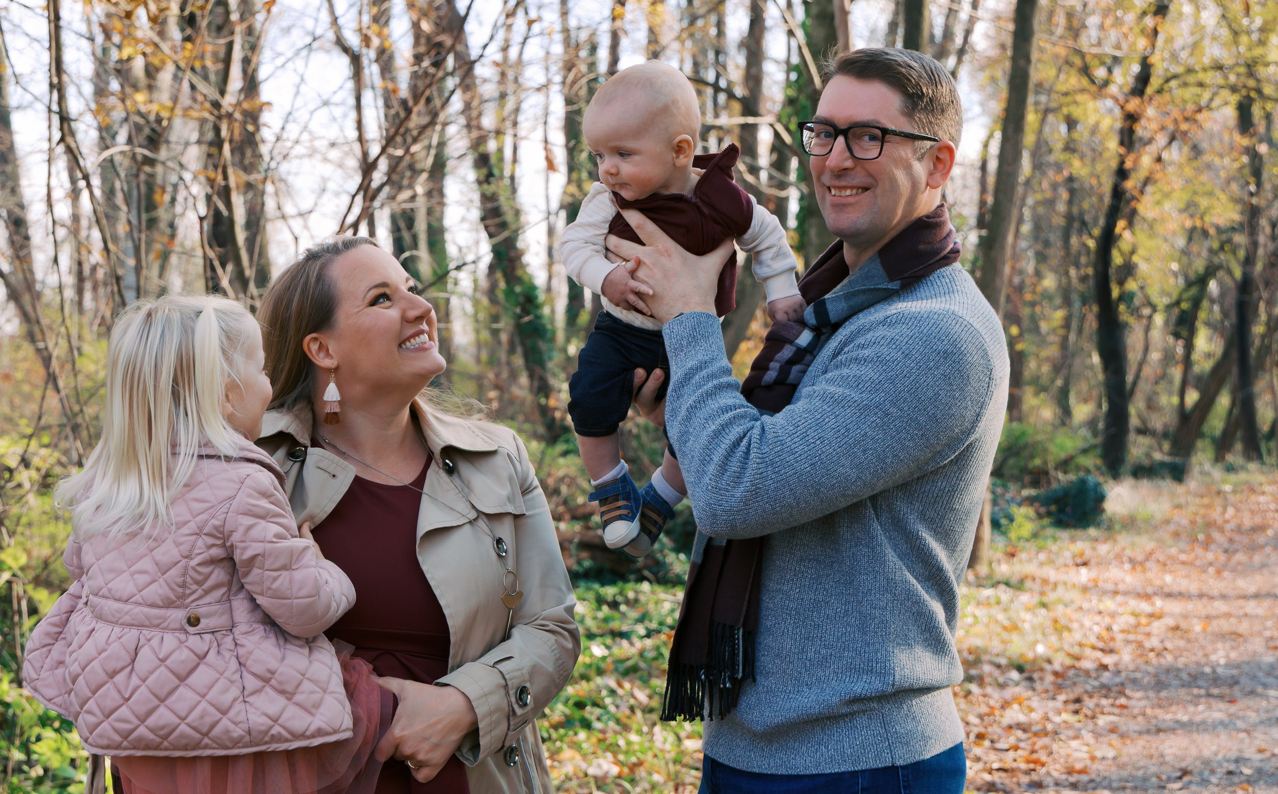 Schachtner Family_20251122_DFeehery_03295.jpg