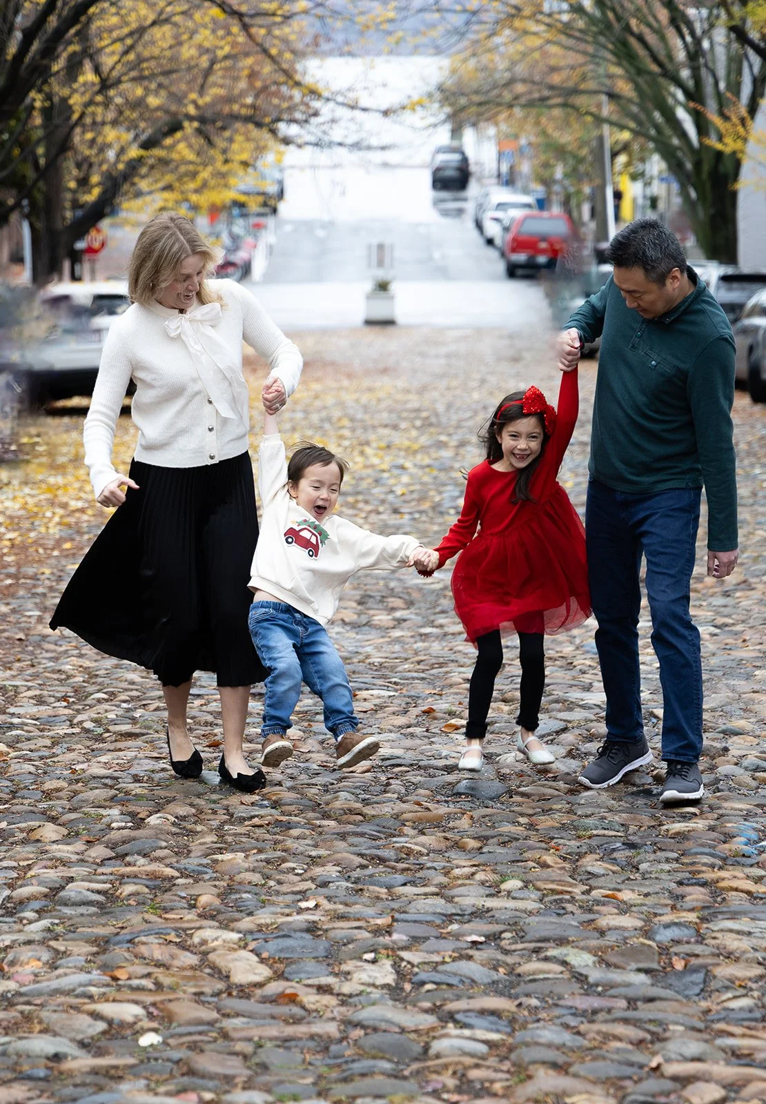 Herr Family_20251122_DFeehery_03016.jpg