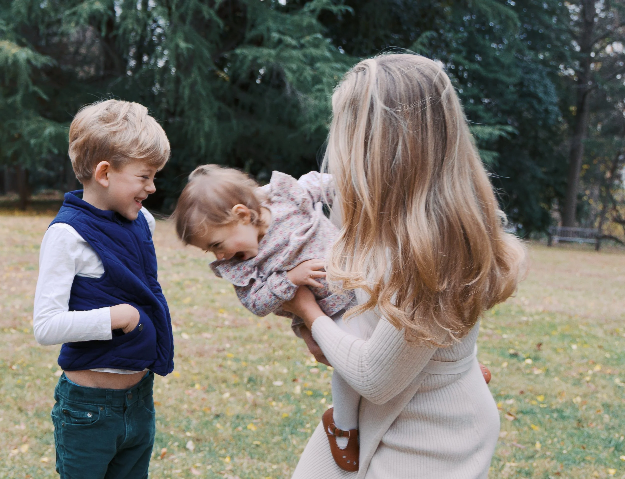 Strickland Family_20251115_DFeehery_02417.jpg