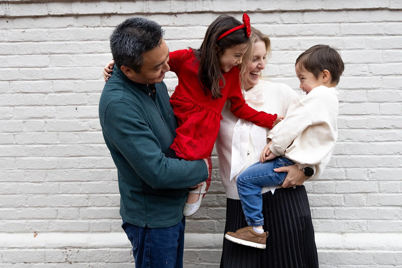 Herr Family_20251122_DFeehery_03124.jpg