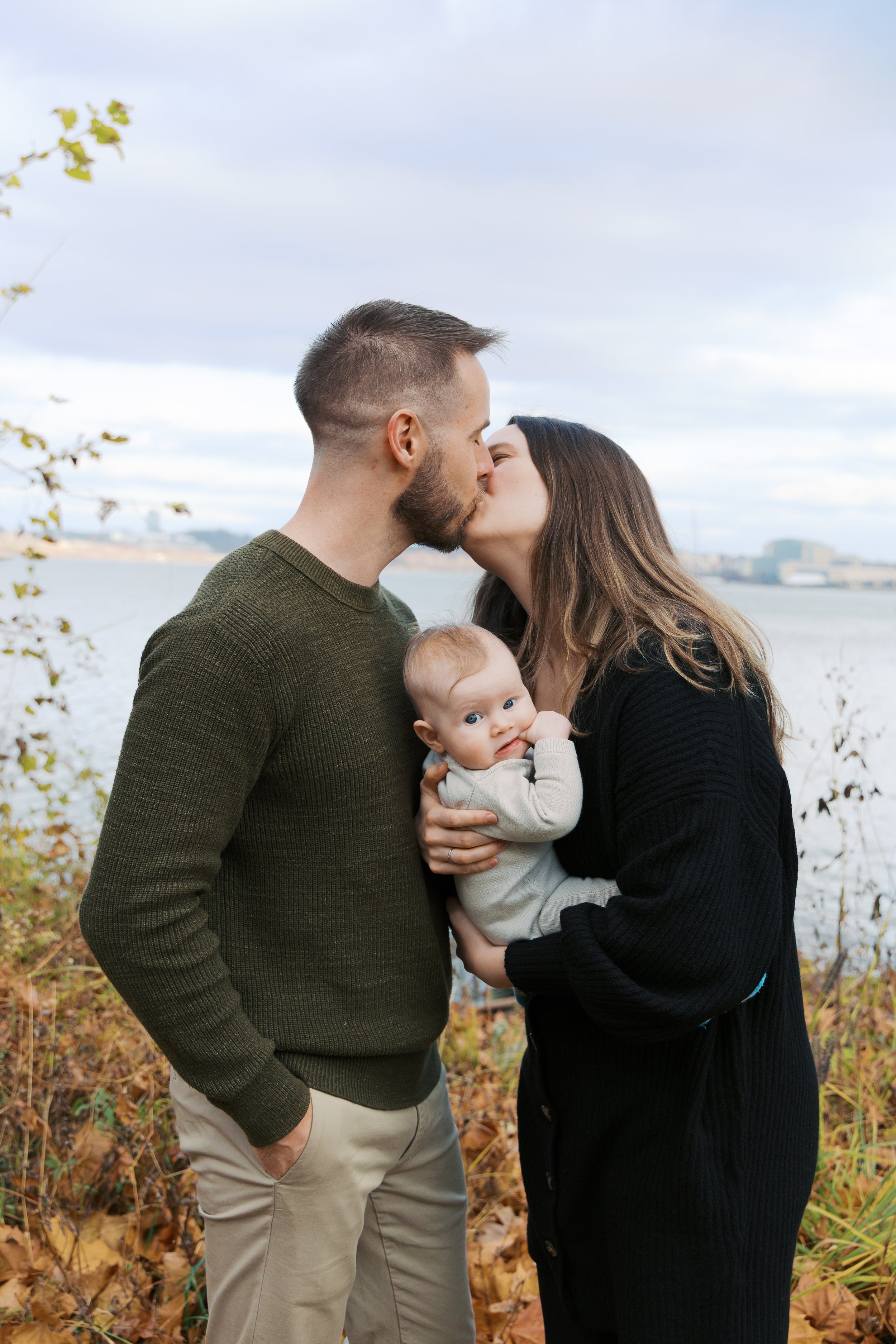 Benware Family_20251122_DFeehery_03646.jpg