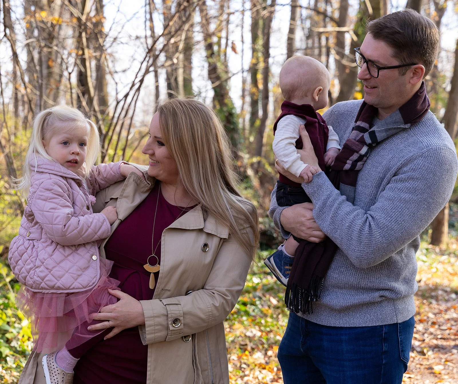 Schachtner Family_20251122_DFeehery_03269.jpg