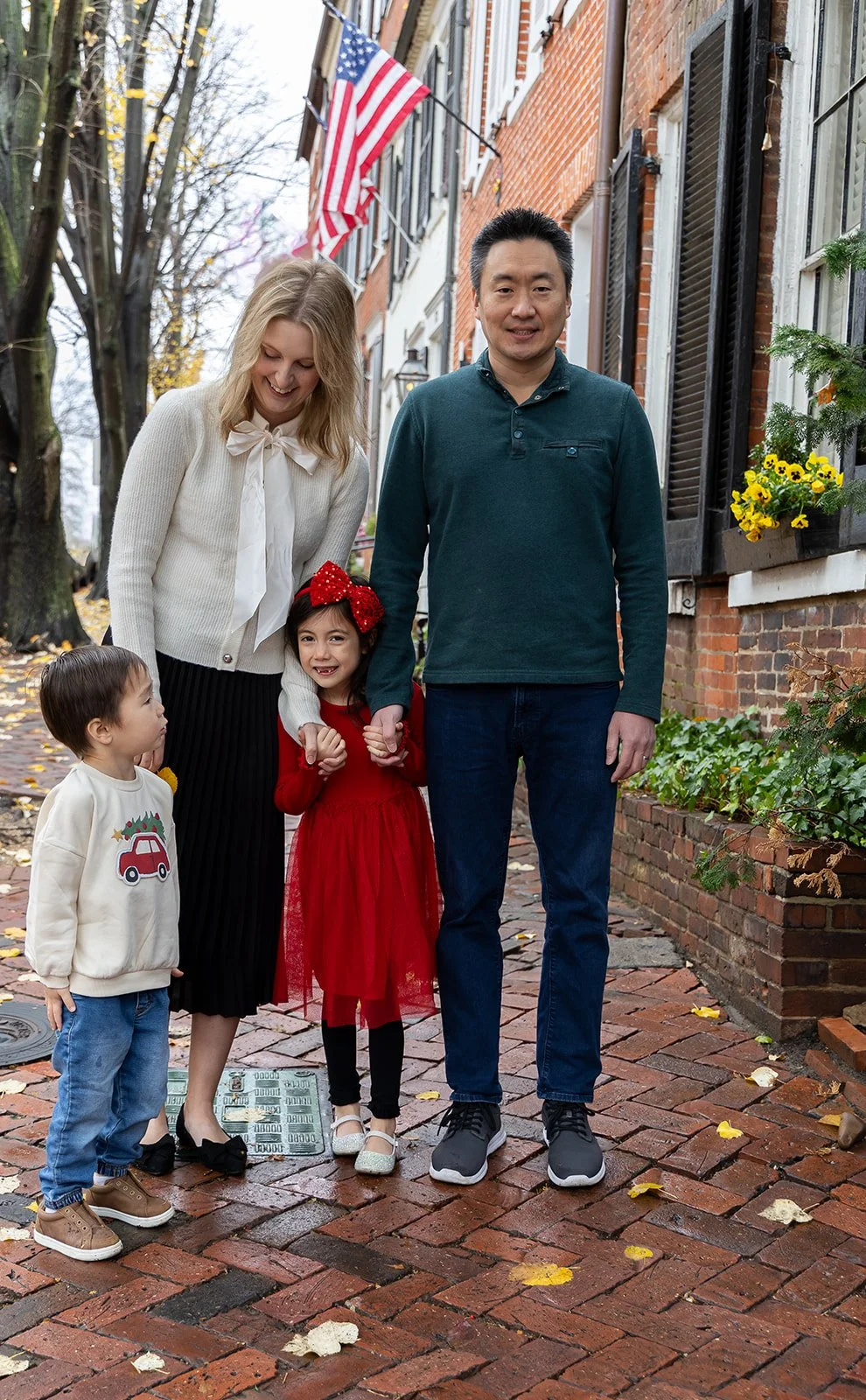 Herr Family_20251122_DFeehery_02887.jpg