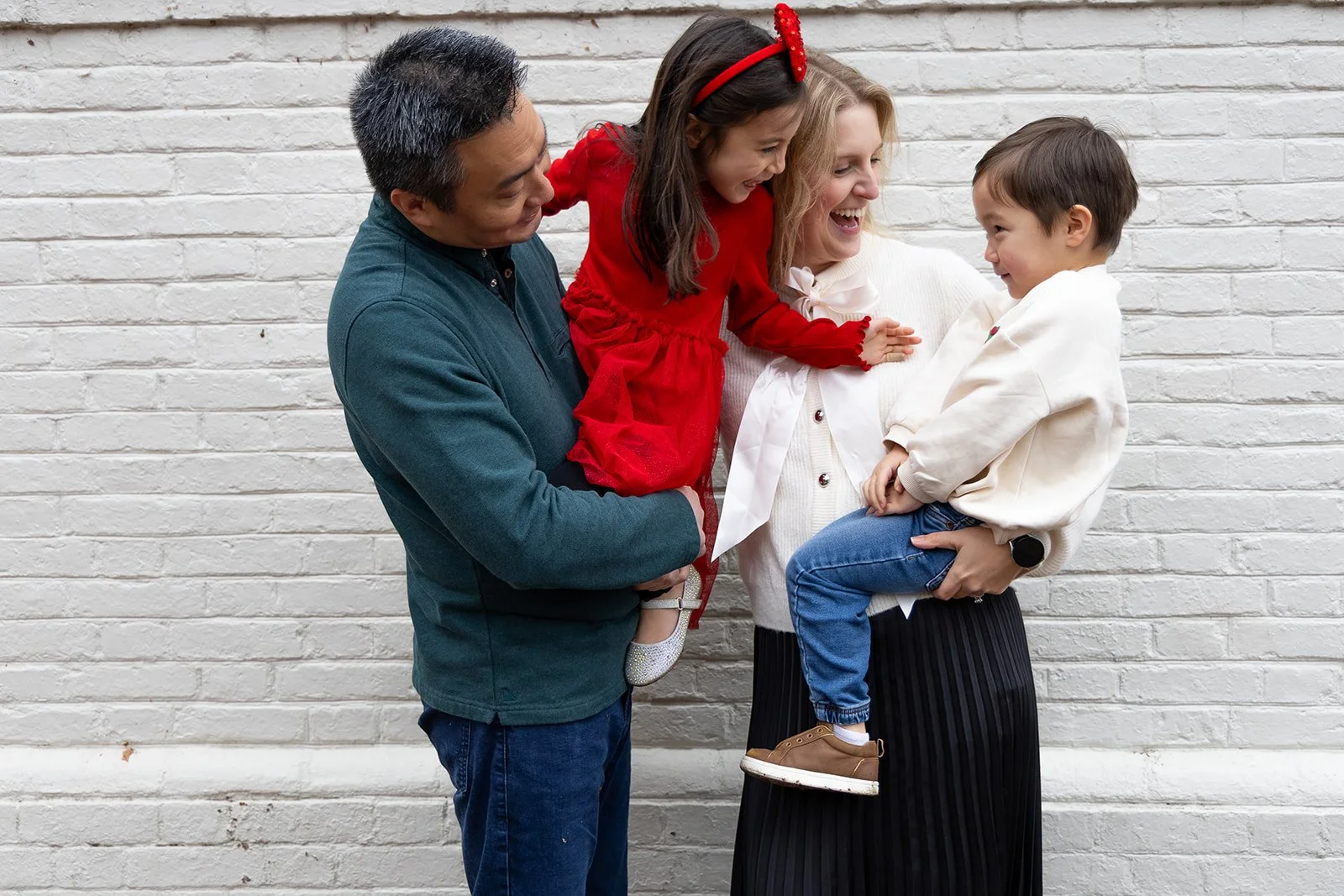 Herr Family_20251122_DFeehery_03123.jpg