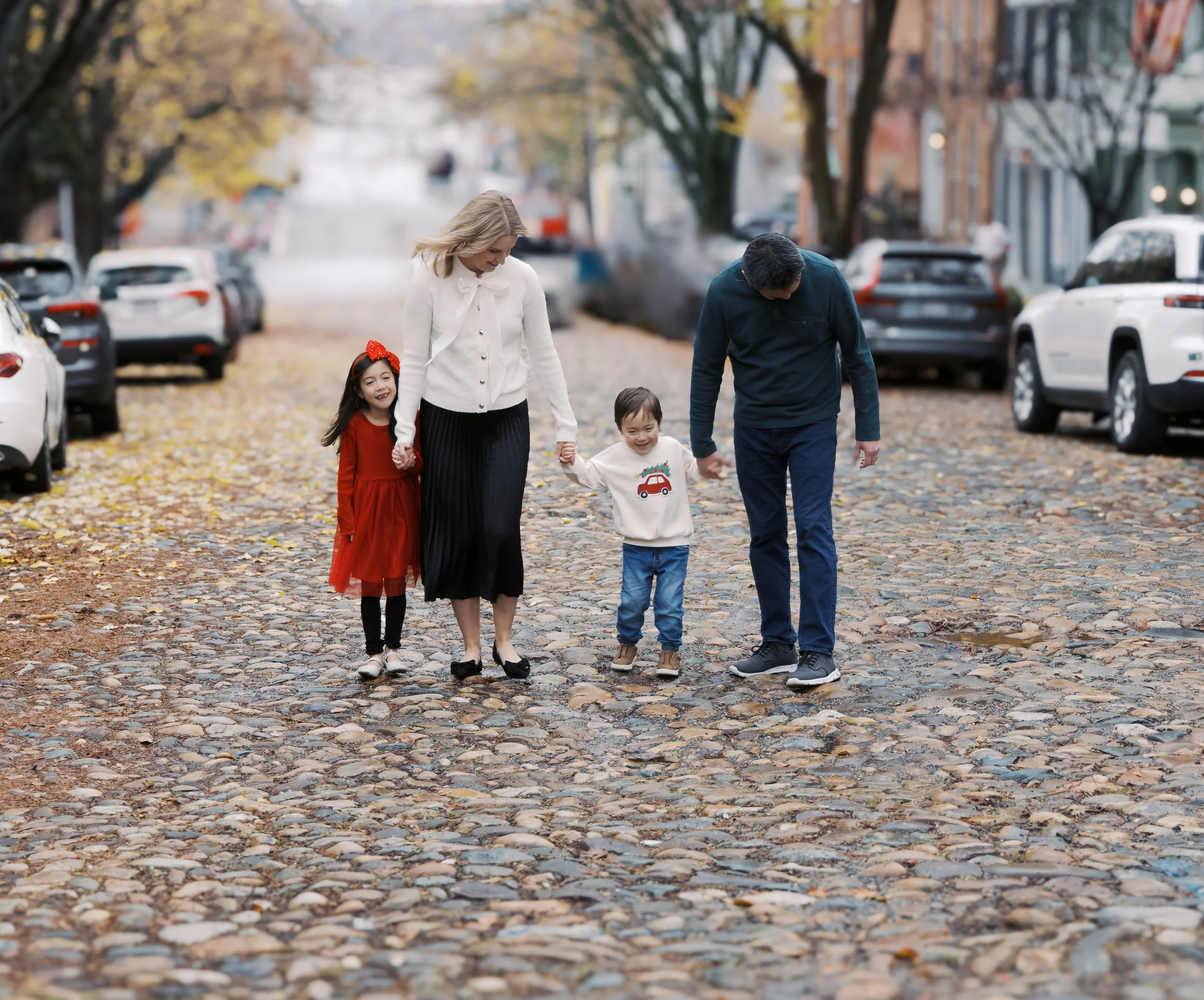 Herr Family_20251122_DFeehery_03009.jpg