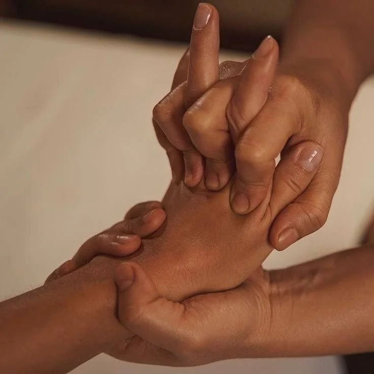 MASAJE TEJIDO PROFUNDO