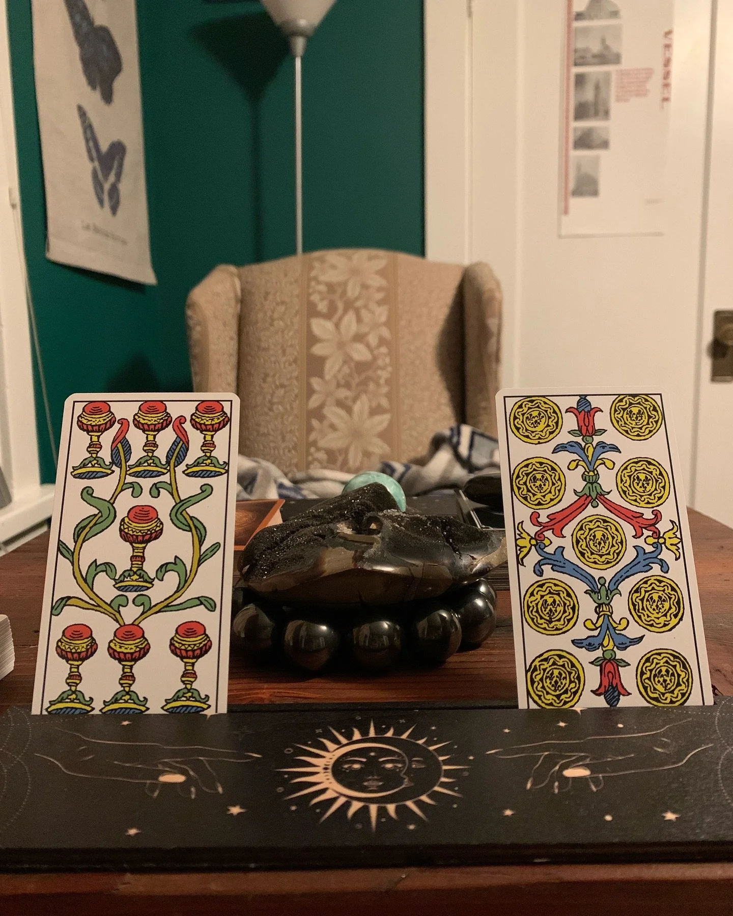 Tuesday, 11 February 2025 - iMagine YouR FutuRE 

Card{s}: 7 of Chalices &amp; 9 of Pentacles
Energy: Septerian
Ruling Number: 7
Chakra: Crown
Song: Fashion Of His Love, Lady Gaga
_______
This moment
Allows 4
YouR iMagination
2 wander
Through the dep