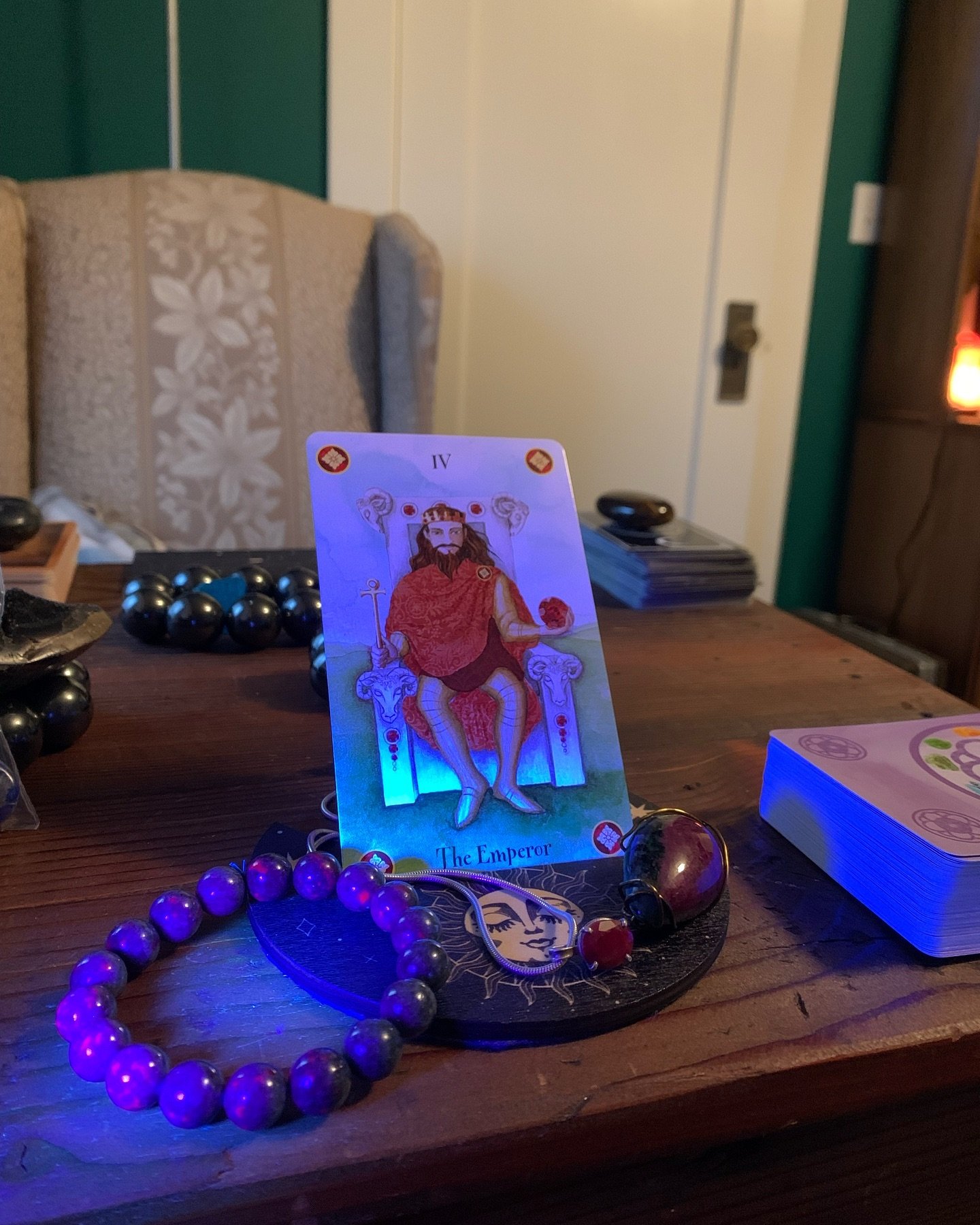 Tuesday, 3 December 2024 - Gather Your Gifts &amp; Communicate Clearly Your Desires 

Card: The Emperor 
Energy: Ruby - also in the form of Kyanite w/ Ruby, and Zoisite w/ Ruby
Ruling Number: 4
Chakra{s}: Root &amp; Throat
Song{s}: Good Luck, Babe {C