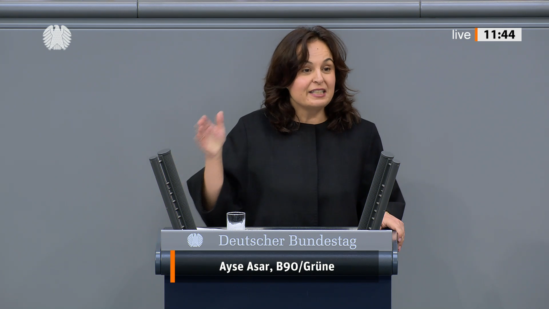 Ein Herz für Kerosin? Warum die BAföG-Reform so lange dauert