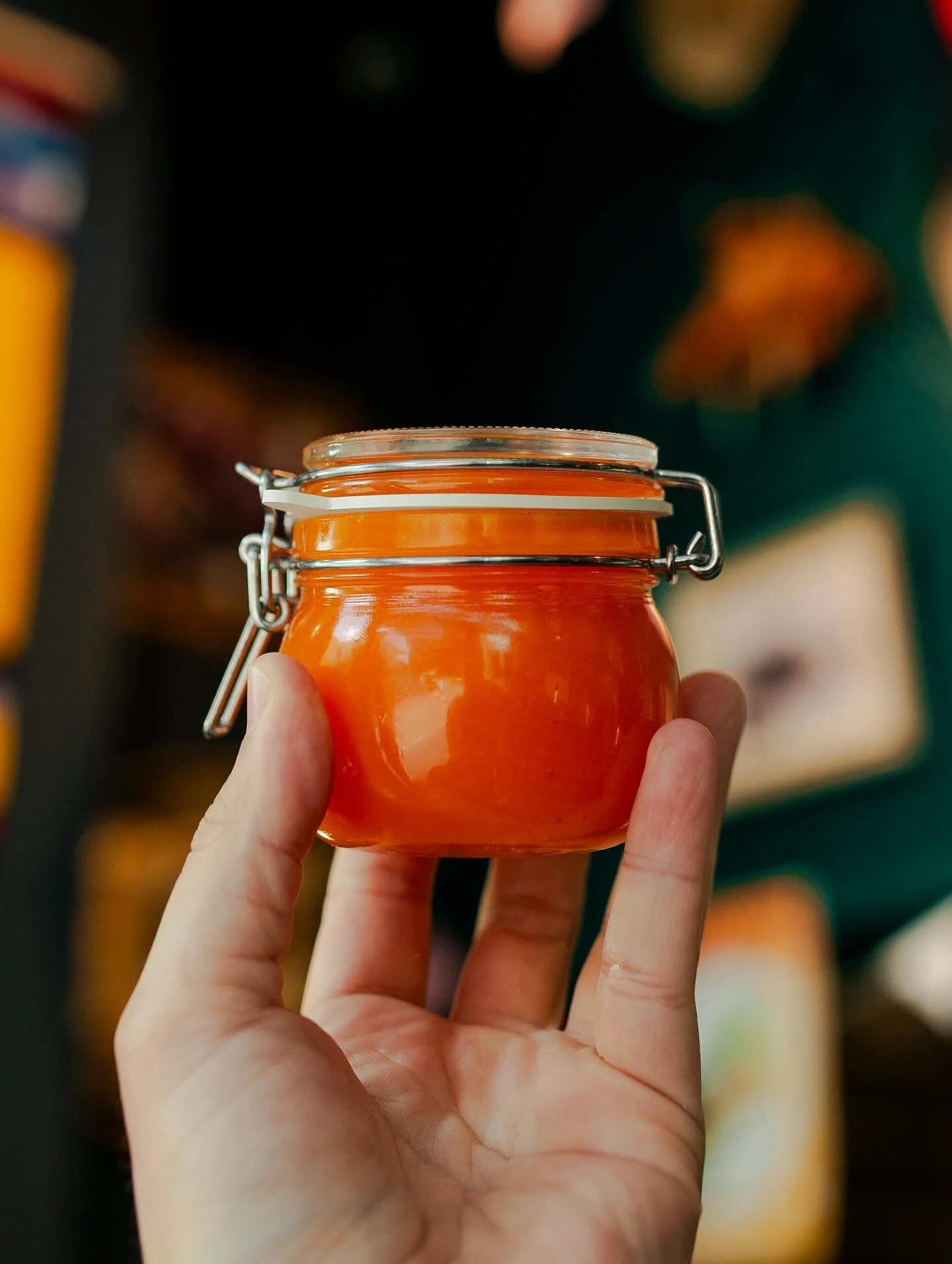 We are happy to have our delicious homemade Carrots, Habanero and Tamarind sauce. 

#carrotssauce #panchitos #mexicanfood #foodie #habanero #spicy #tamarind