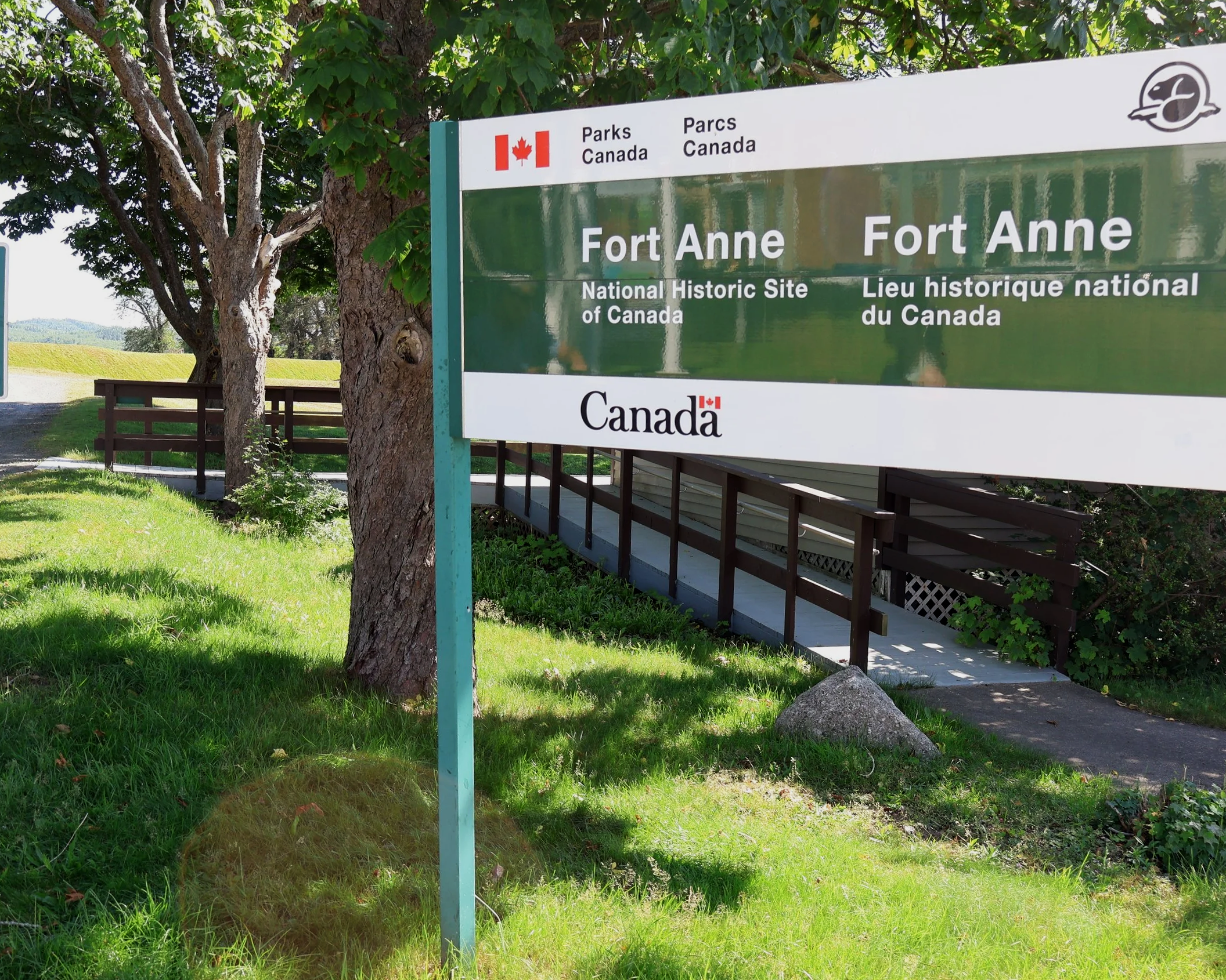 Fort Anne sign