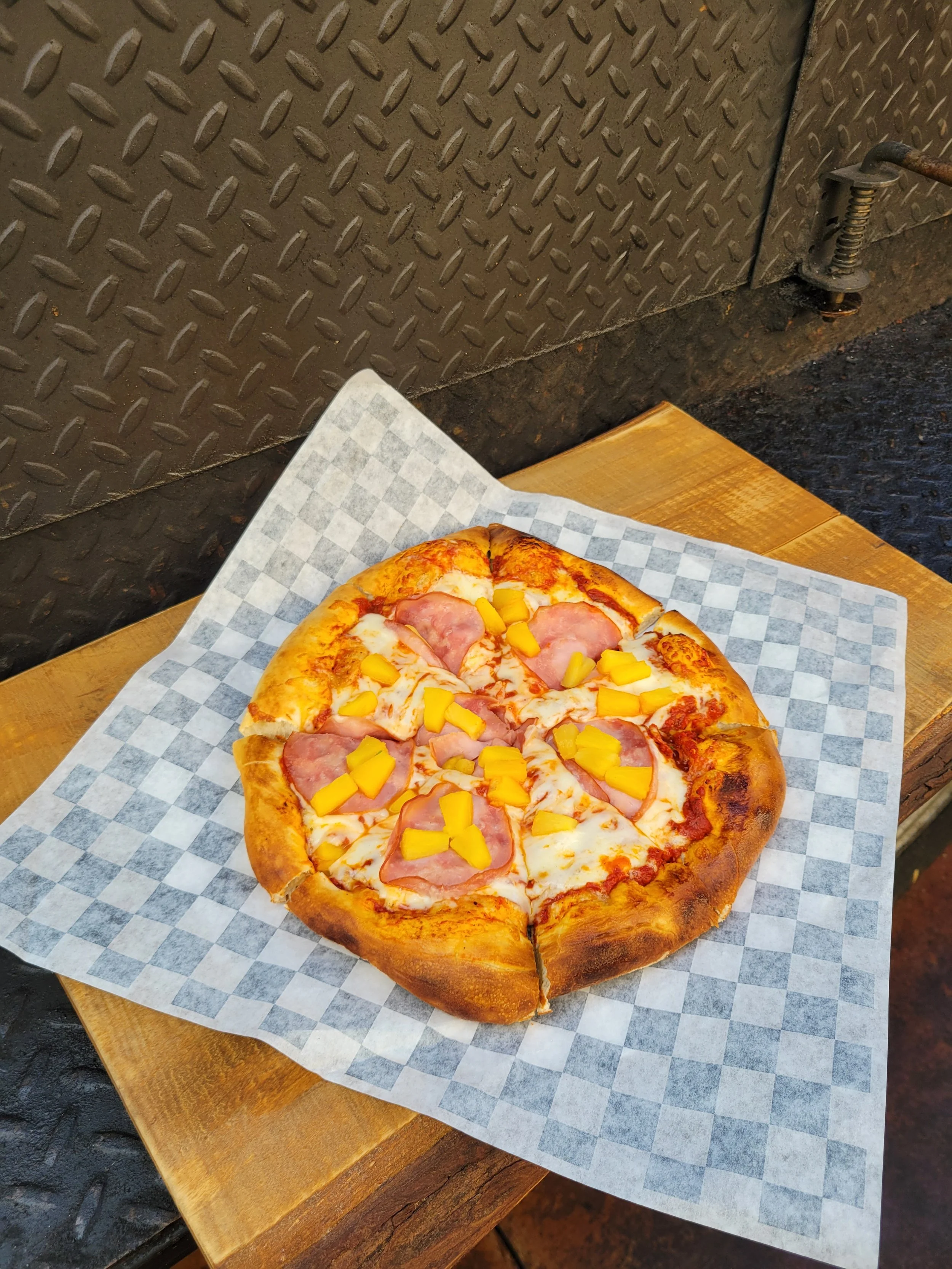 Hawaiian Pizza