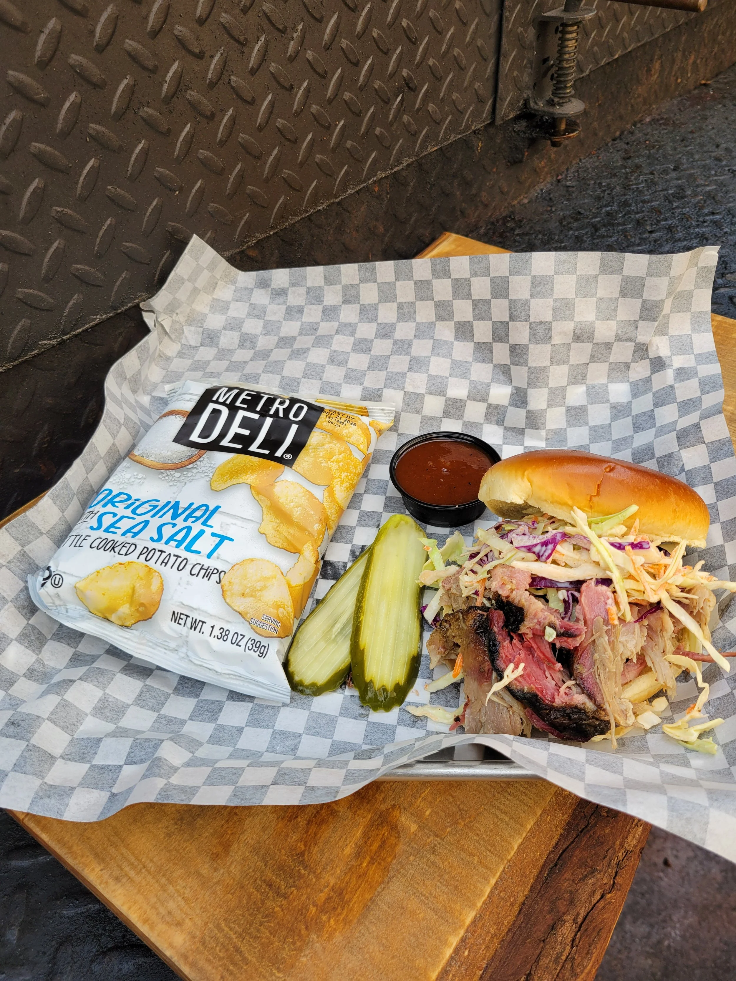 Smoked Pulled Pork Sandwich 