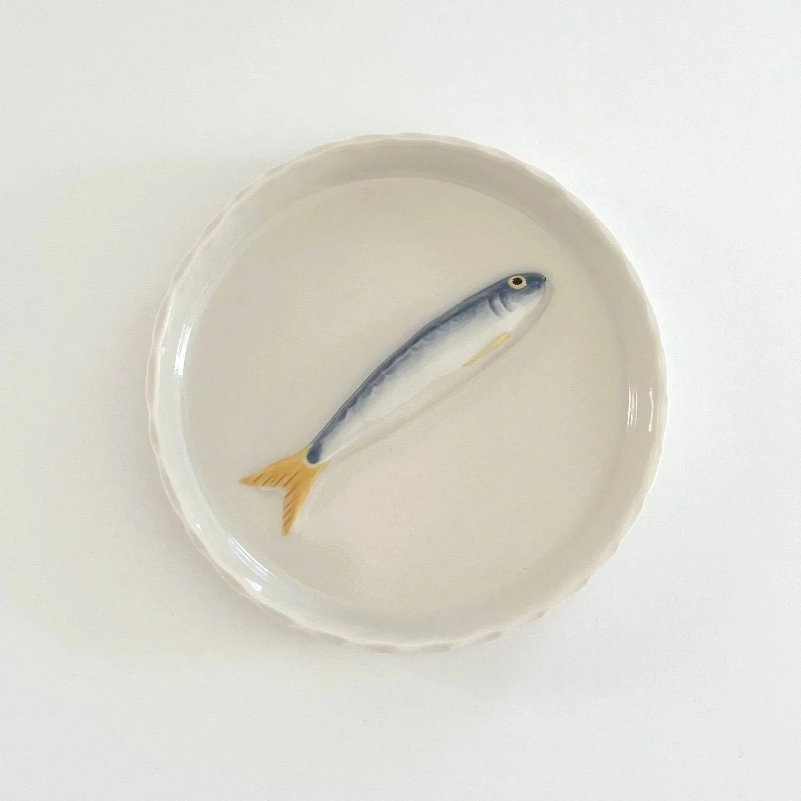  Ceramic Sardine Tray | Source: RIDER 