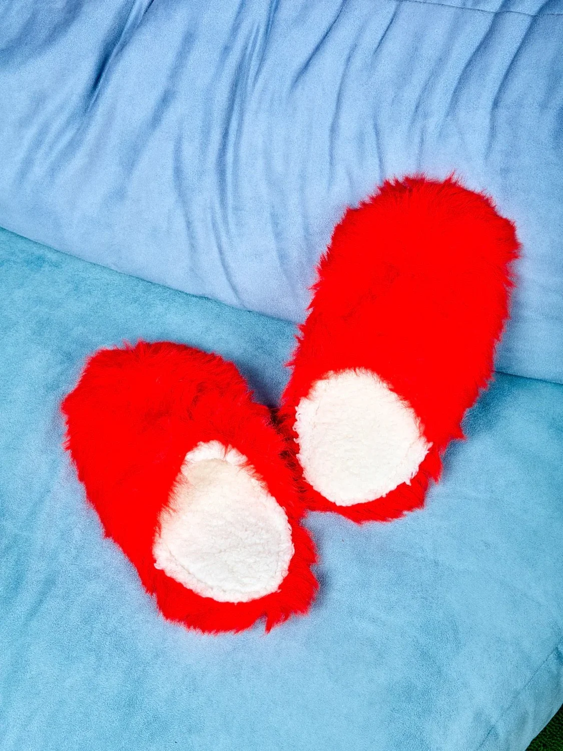  Fuzzy Slide Slippers | Source: Coming Soon 